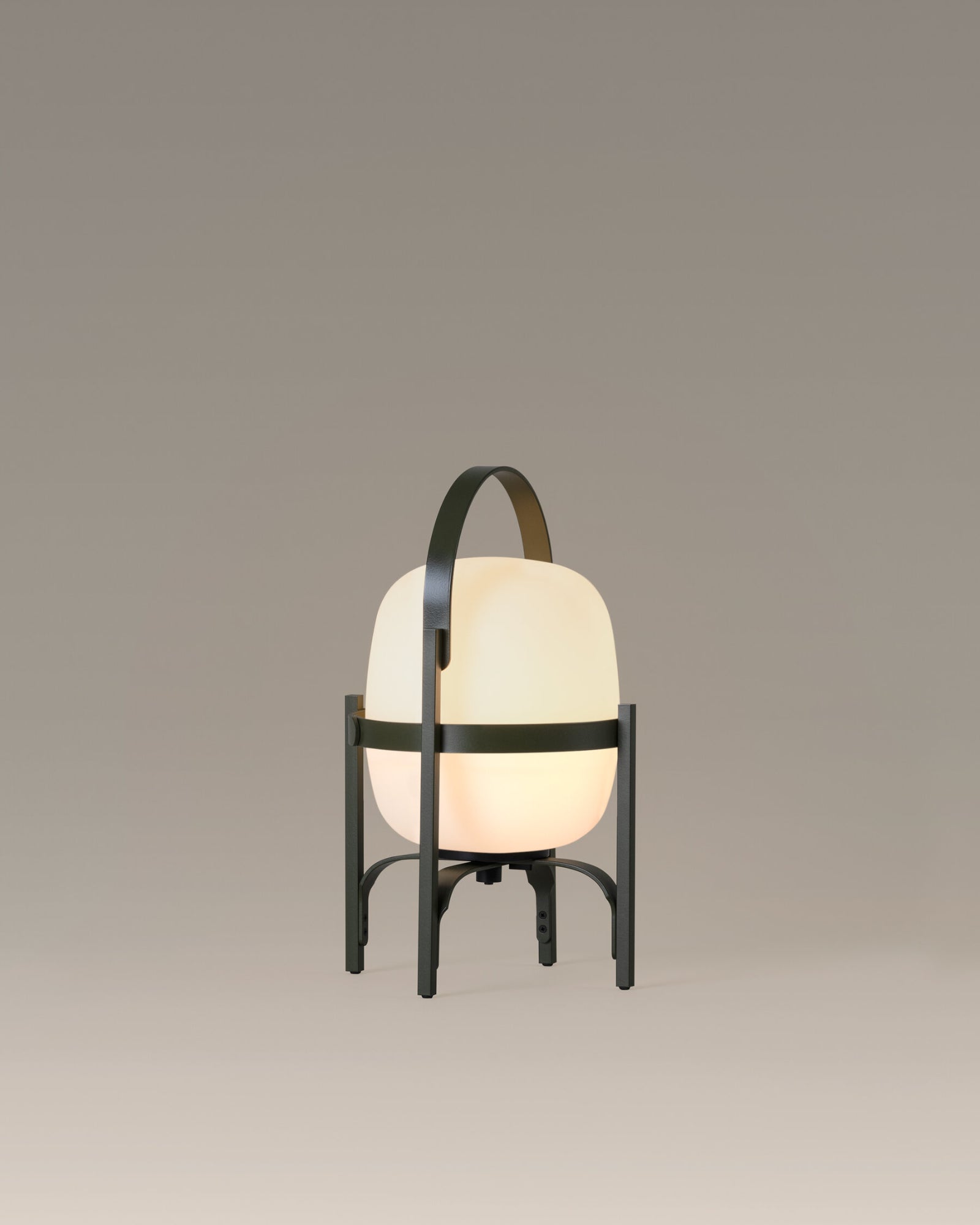 Cestita Alubat Table Lamp