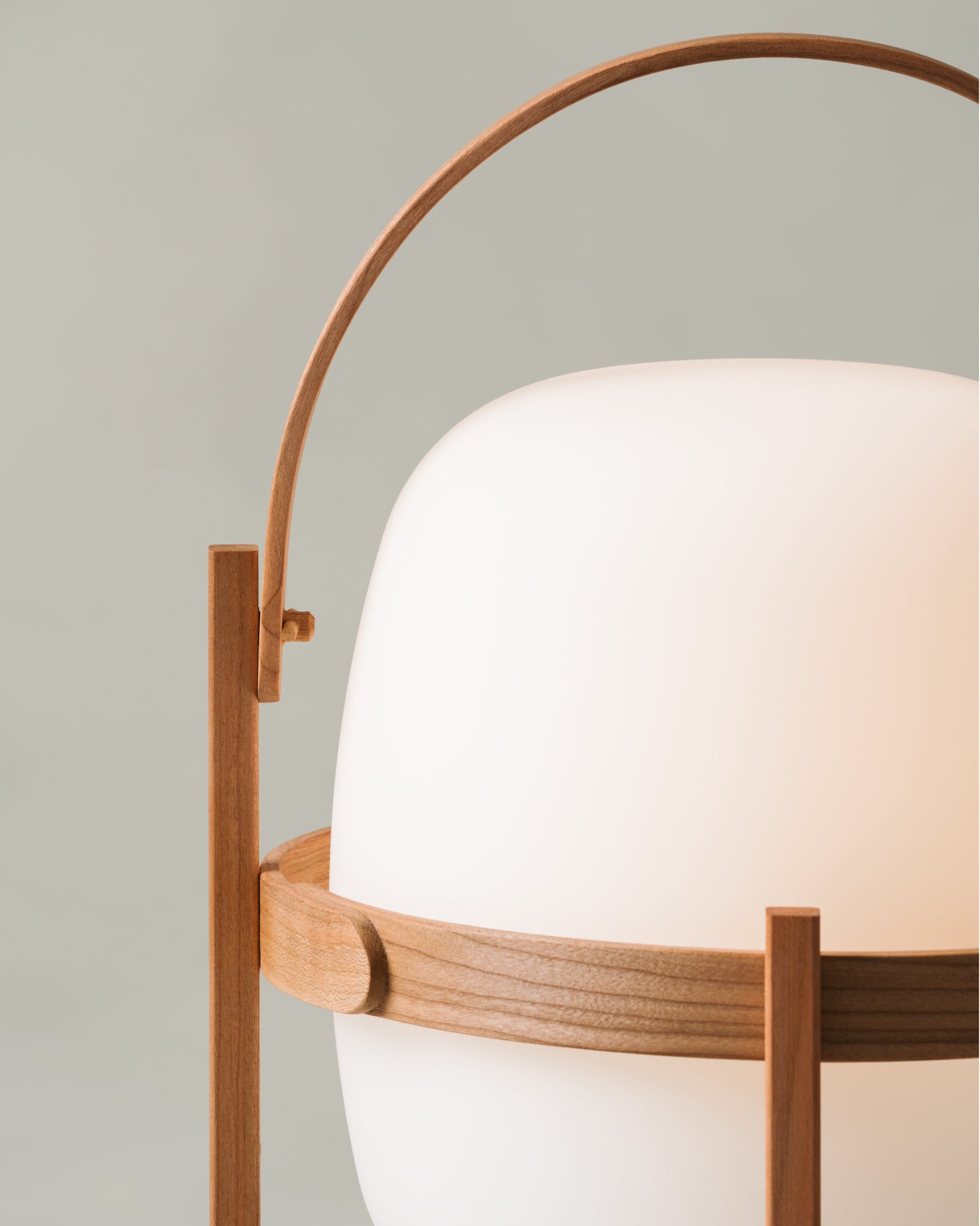 Cestita Portable Table Lamp