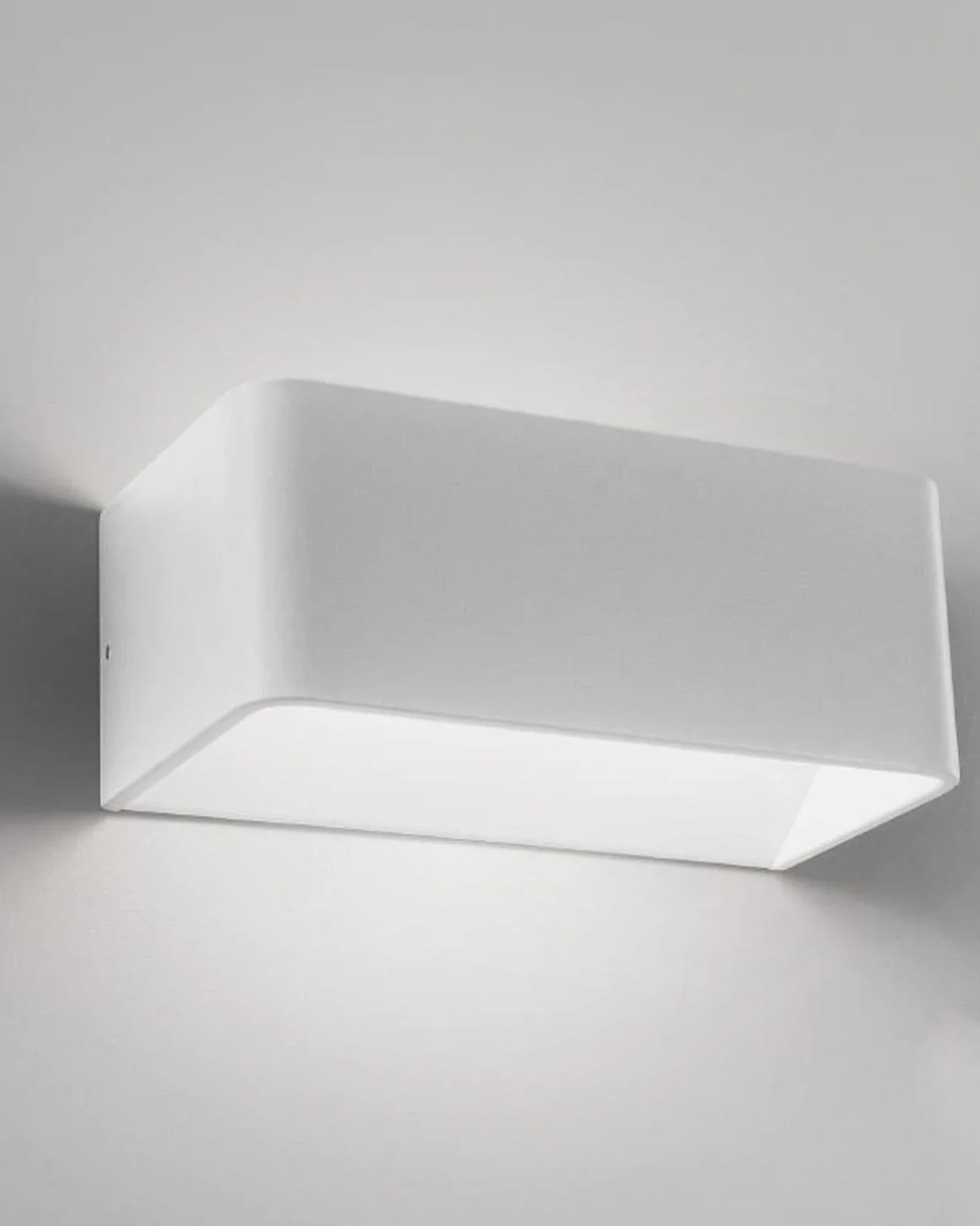 Cubetto Wall Light