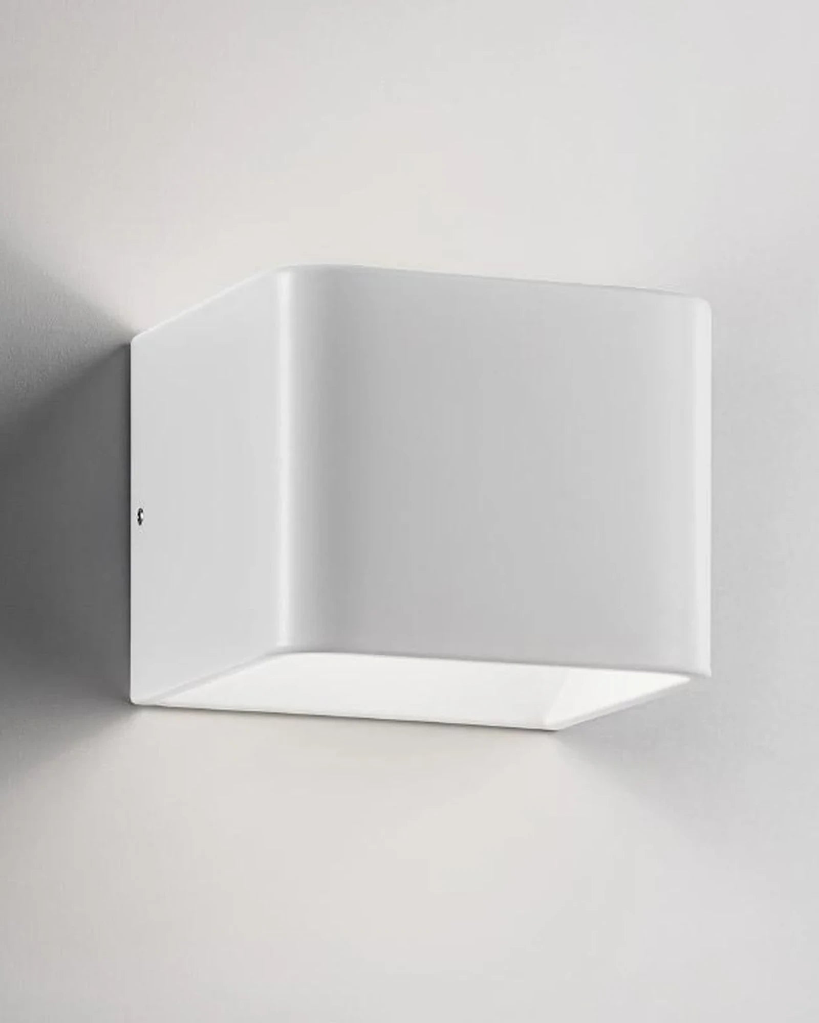 Cubetto Wall Light