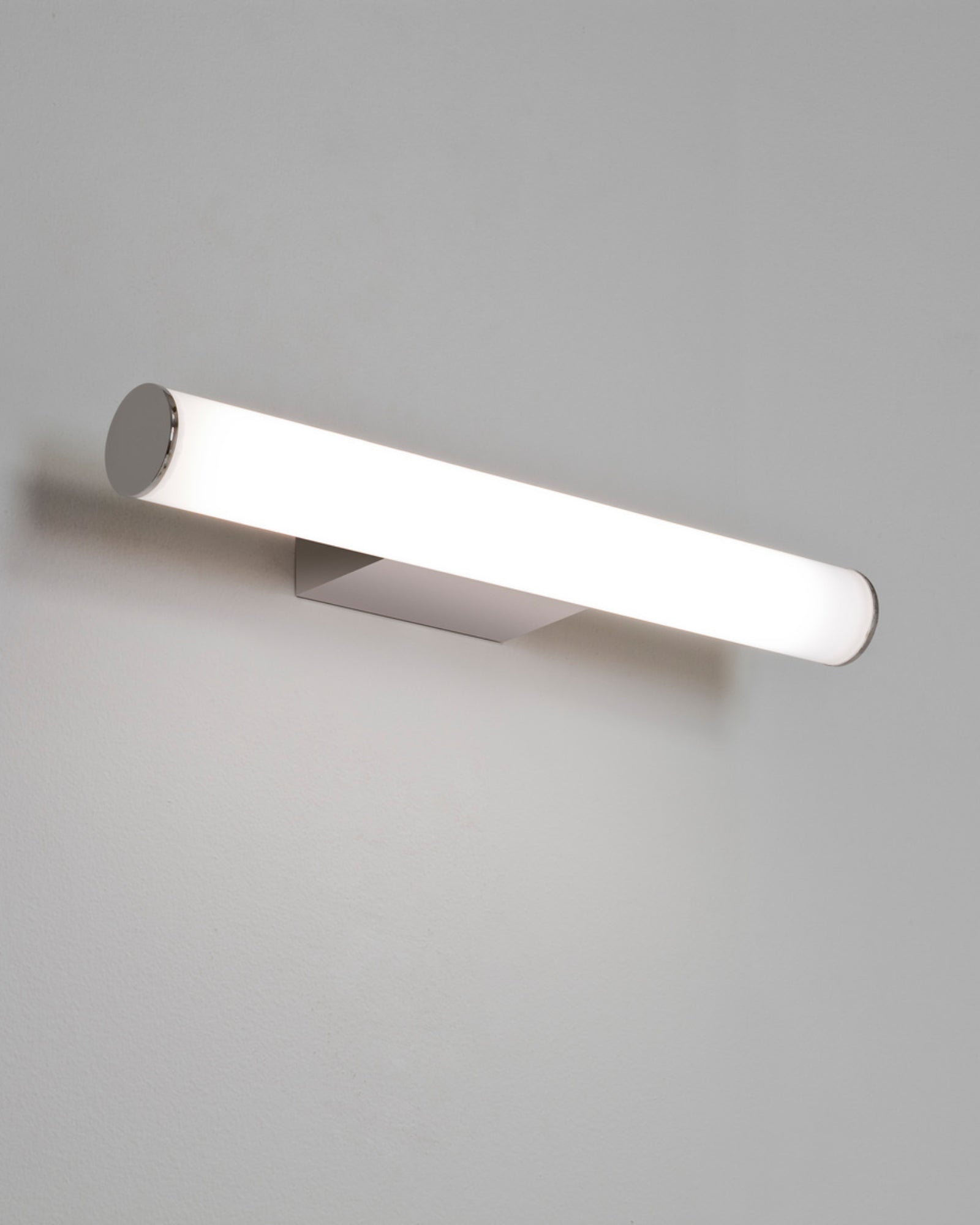 Dio Wall Light