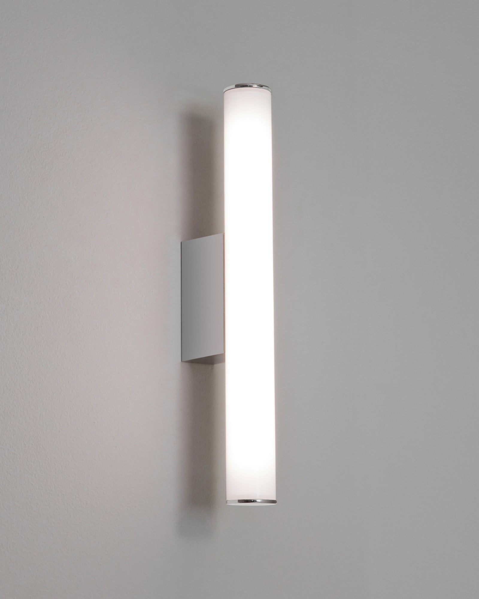 Dio Wall Light