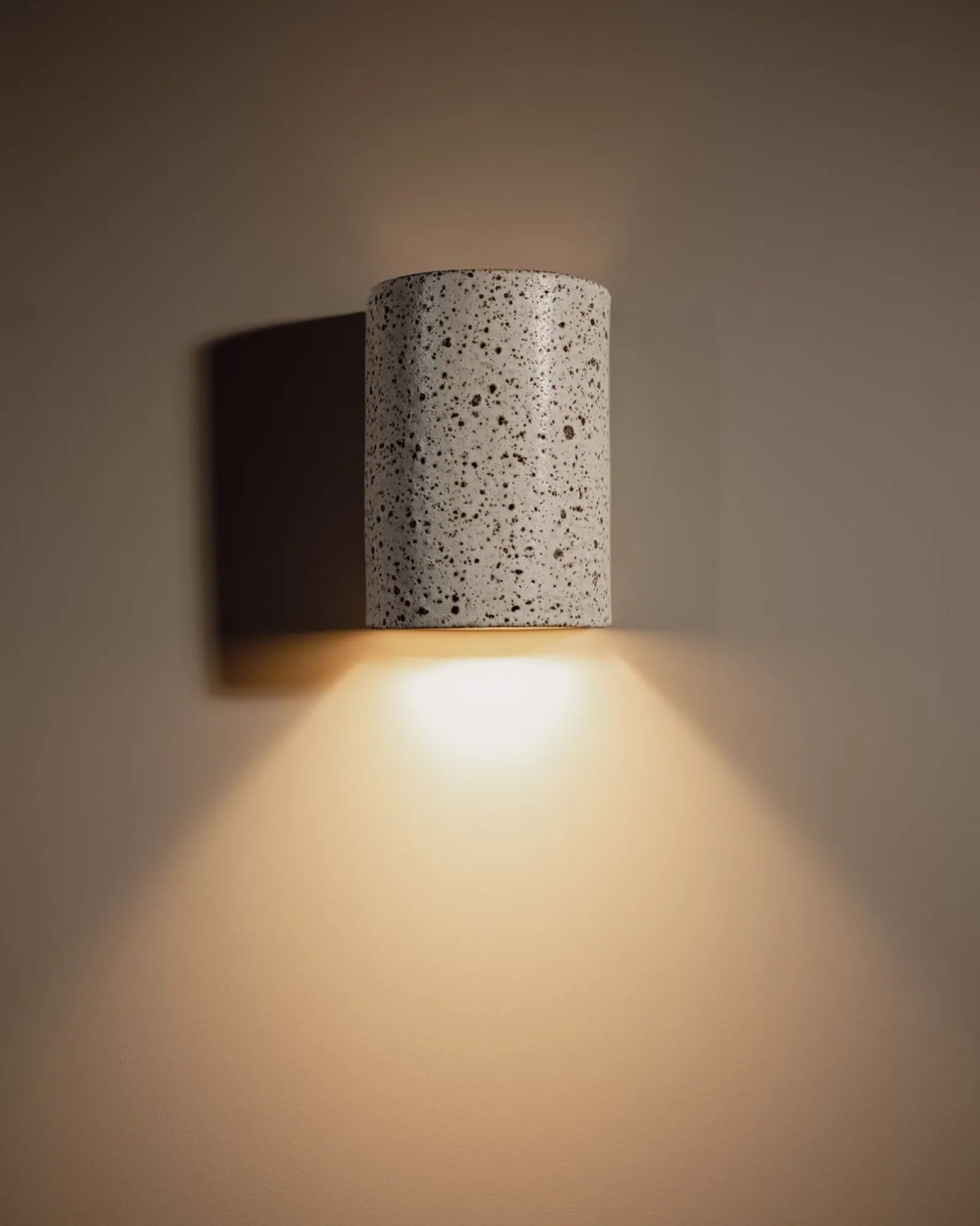 Dusk Short Wall Light