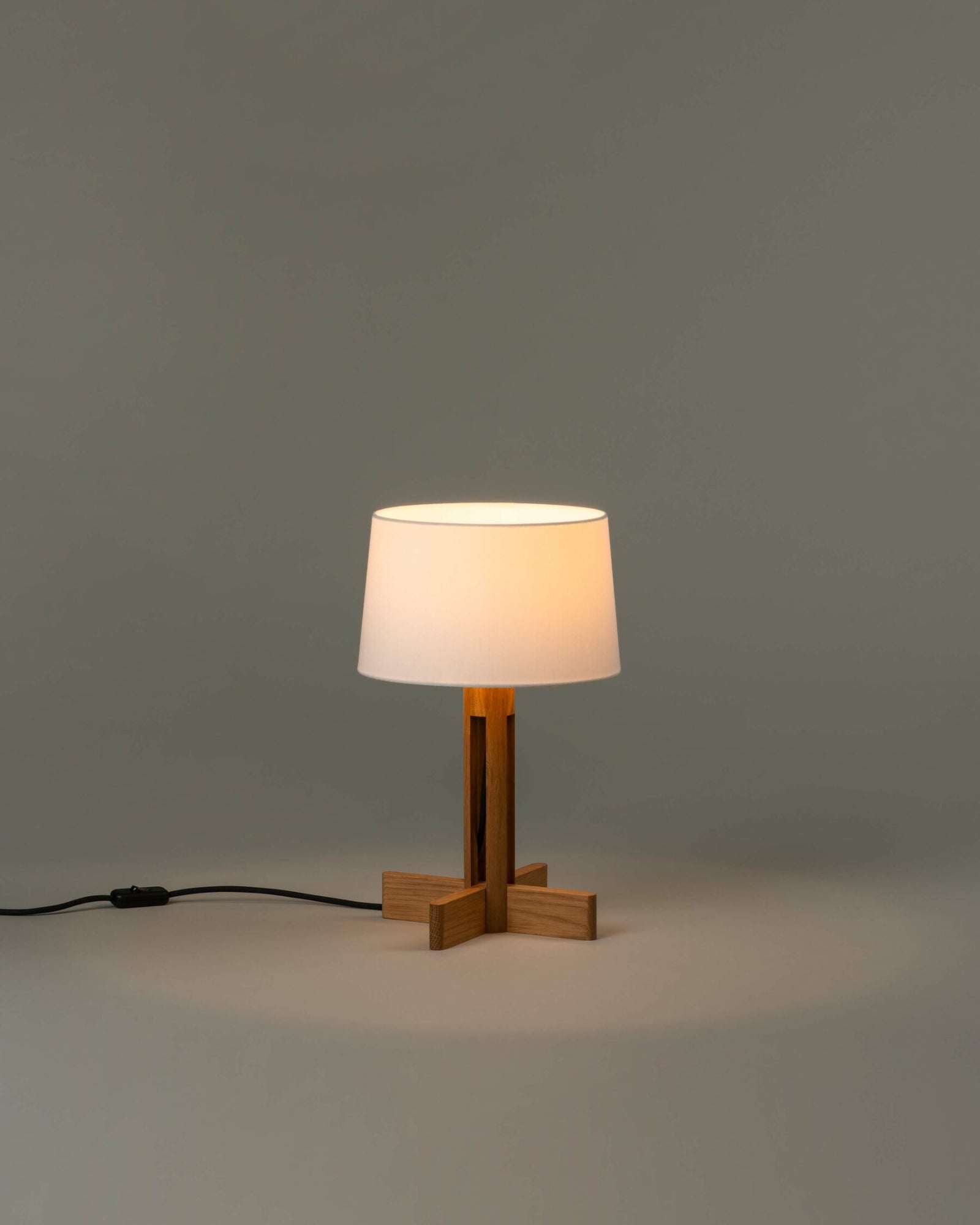 FAD Menor Table Lamp