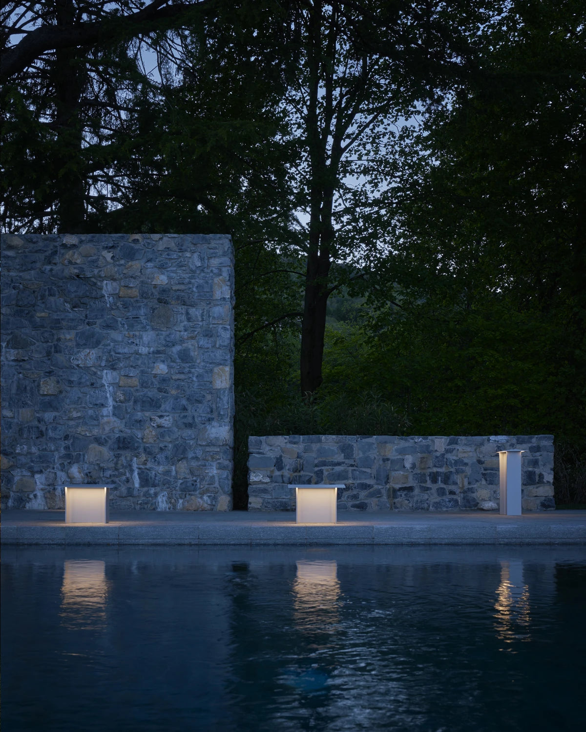 Fienile Outdoor Floor Lamp