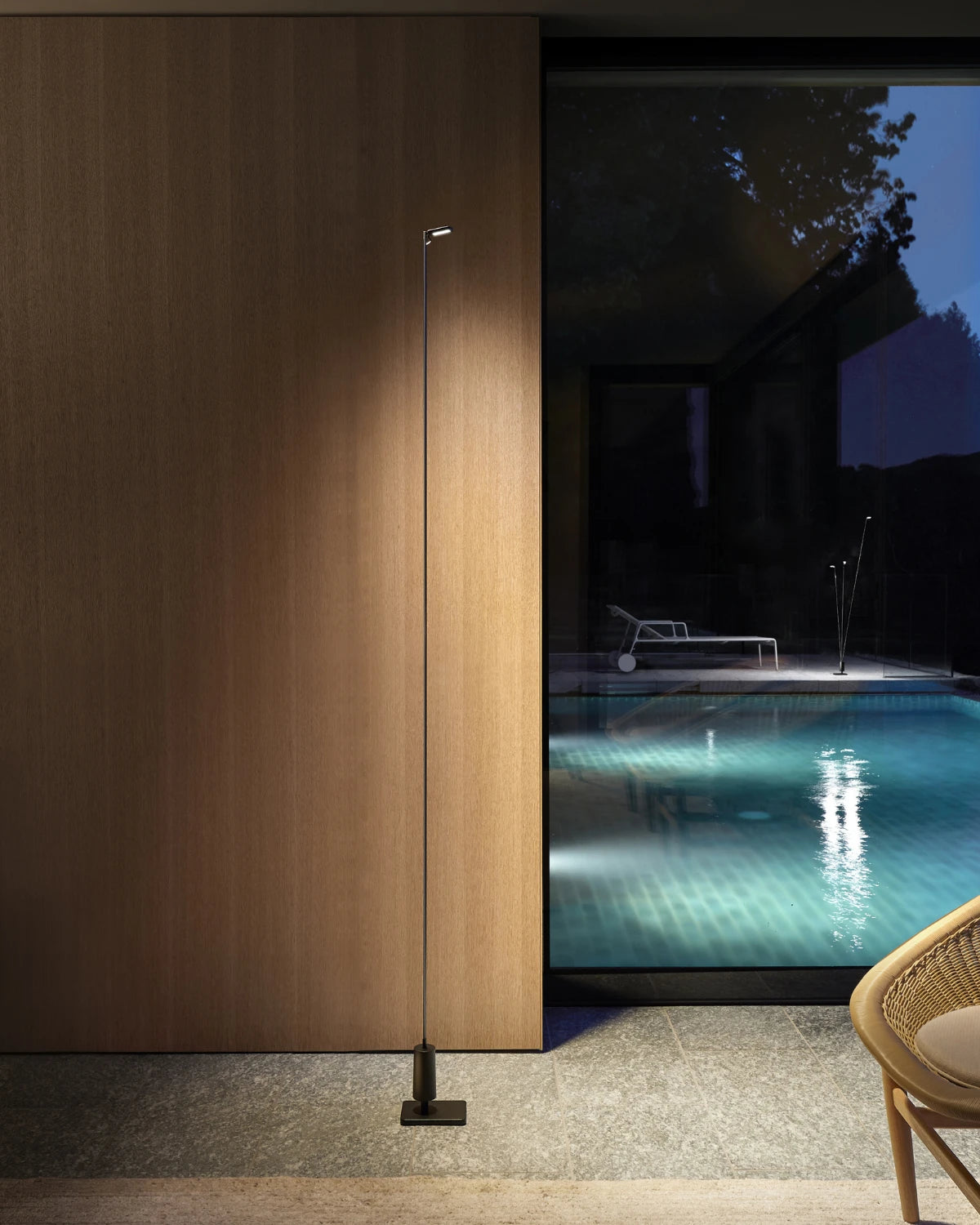 Flia Portable Floor Lamp