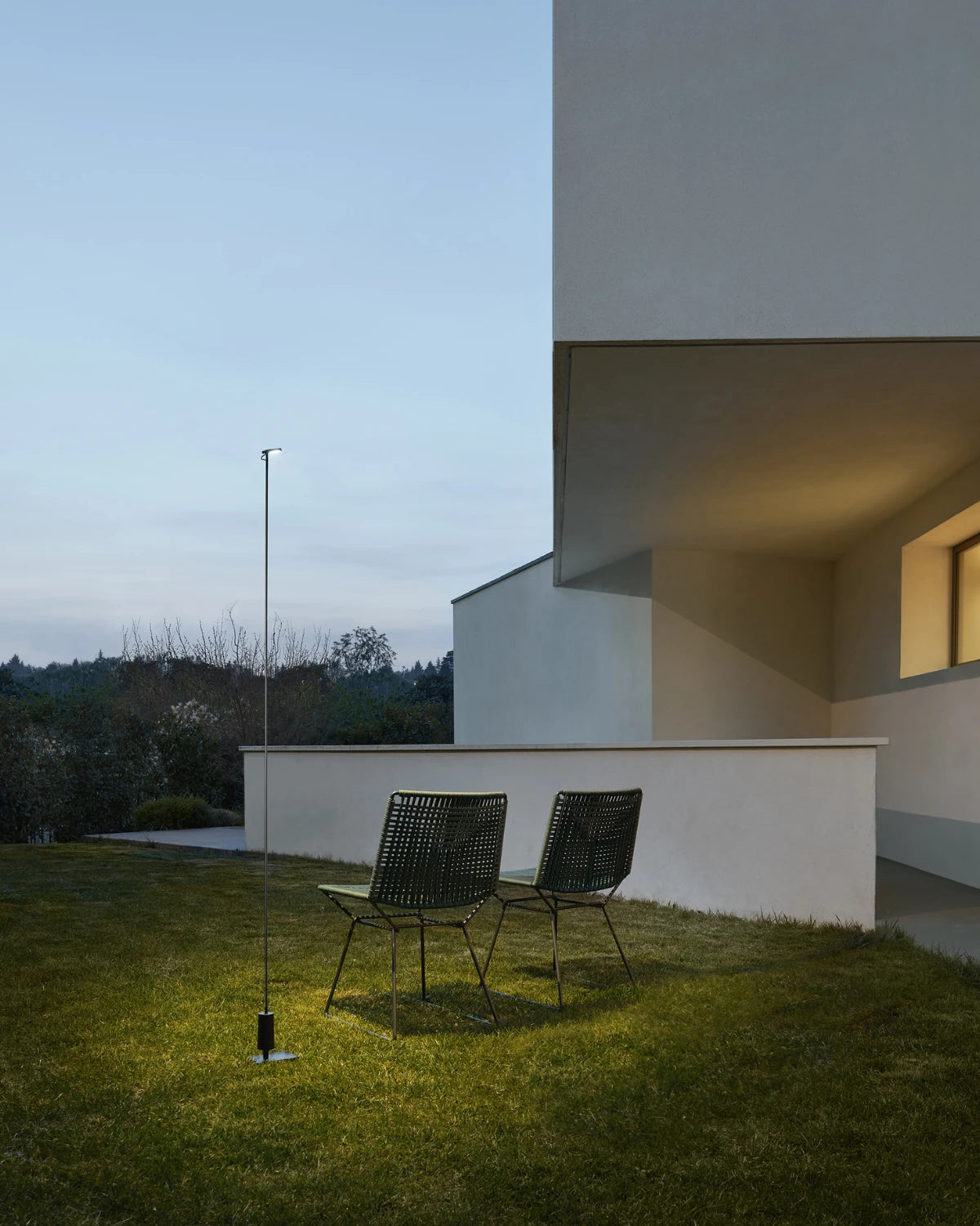 Flia Portable Floor Lamp