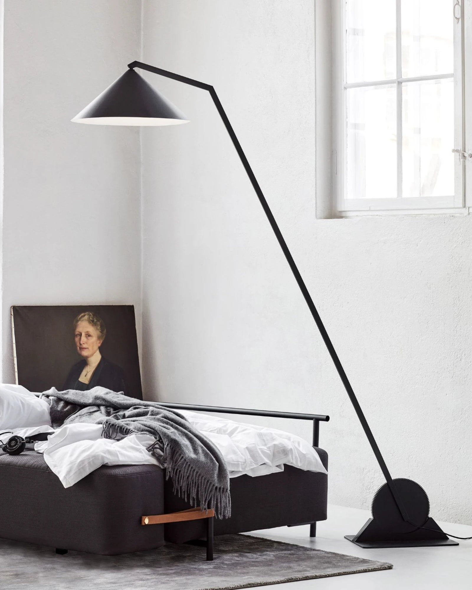 Gear Floor Lamp