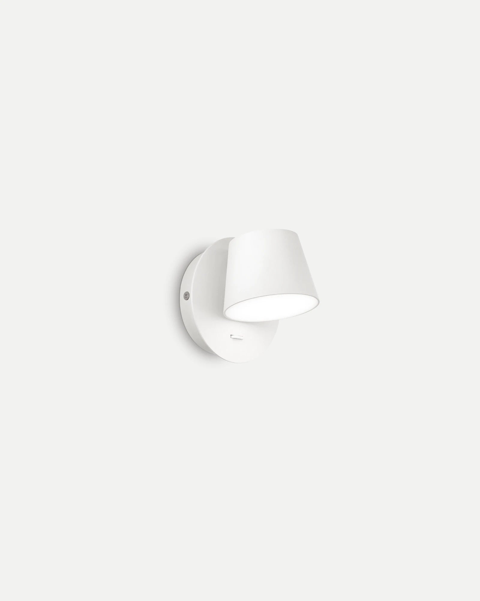 Gim Wall Light