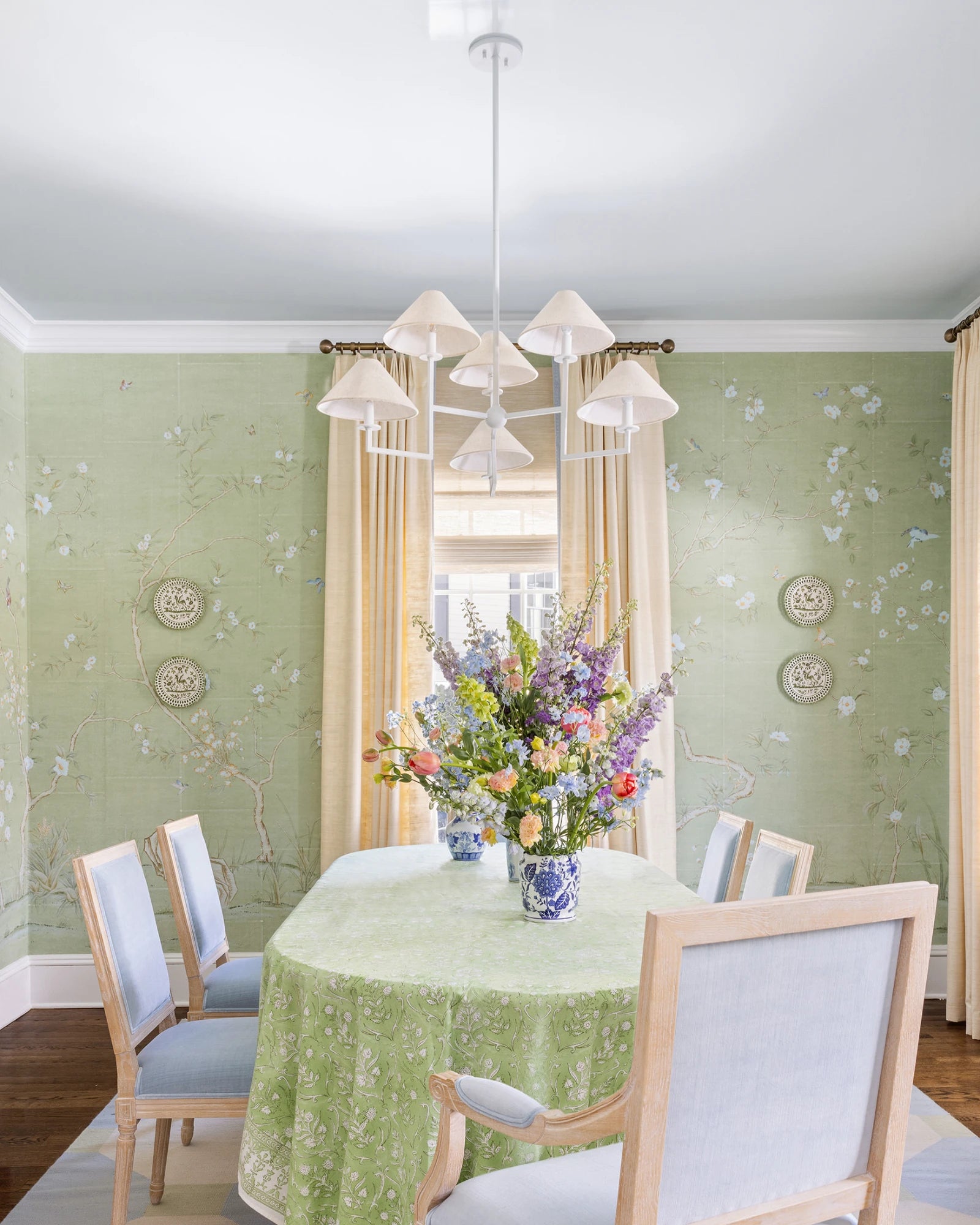 Gladwyne 6lt Chandelier