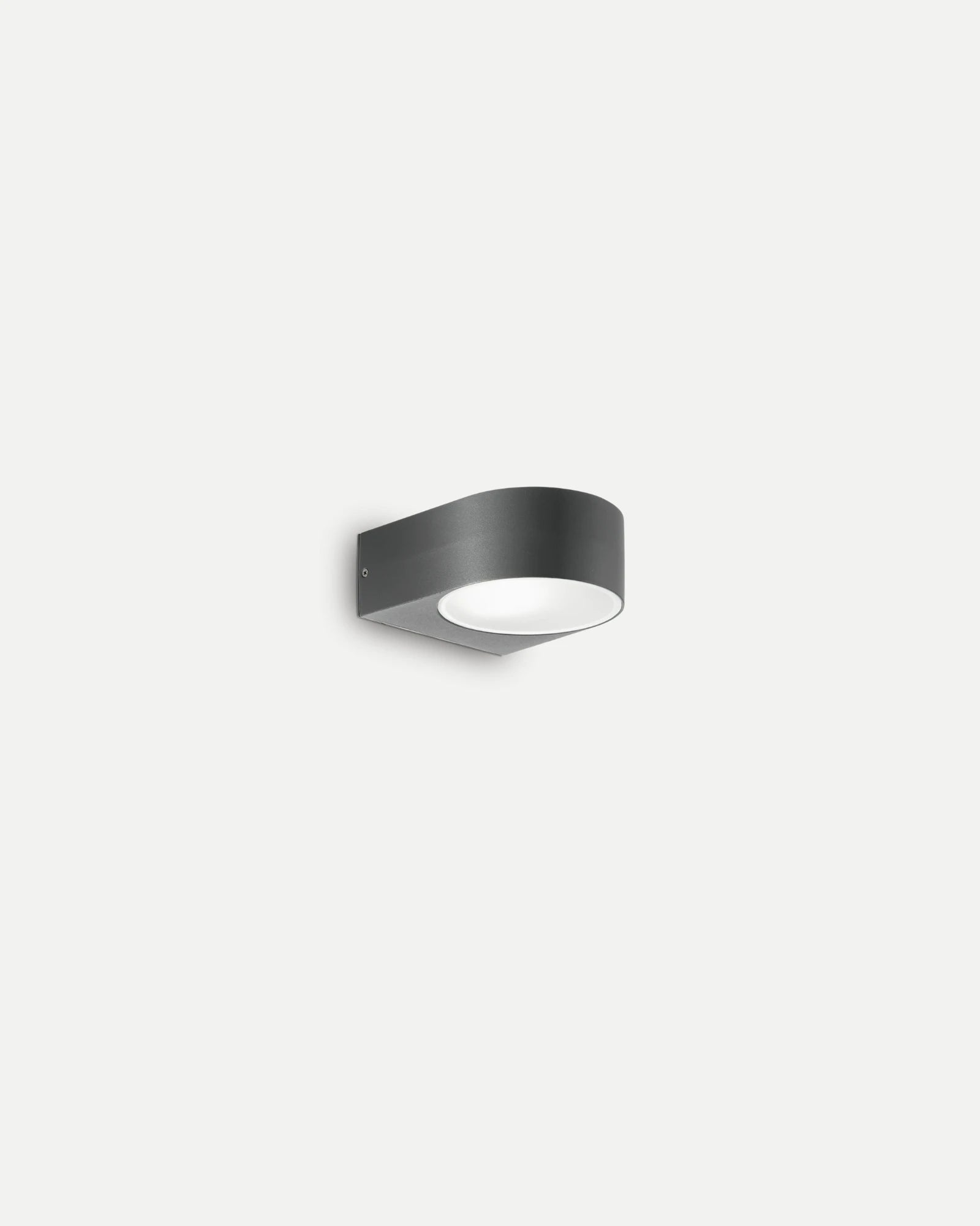 Iko Wall Light