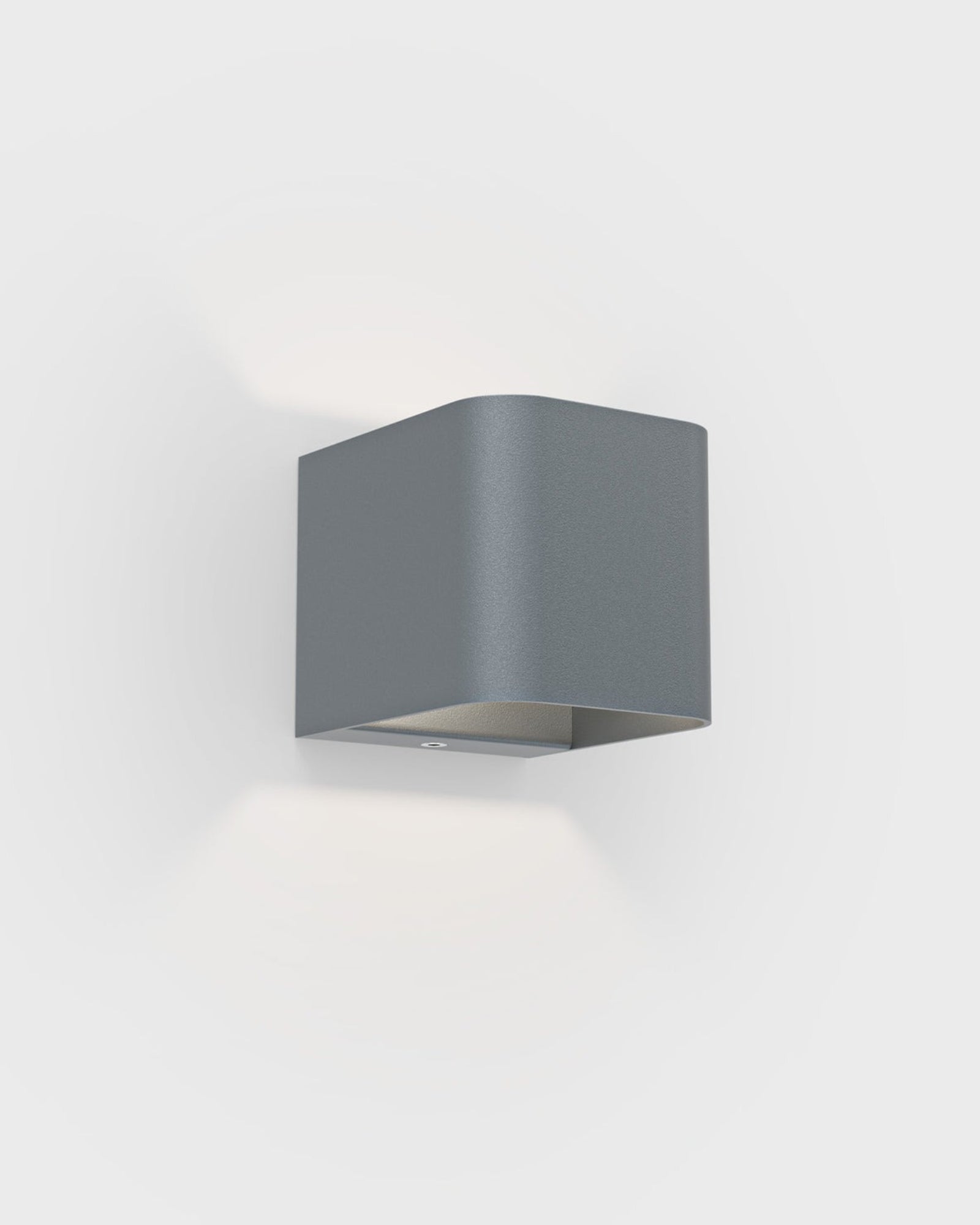 Intro Wall Light