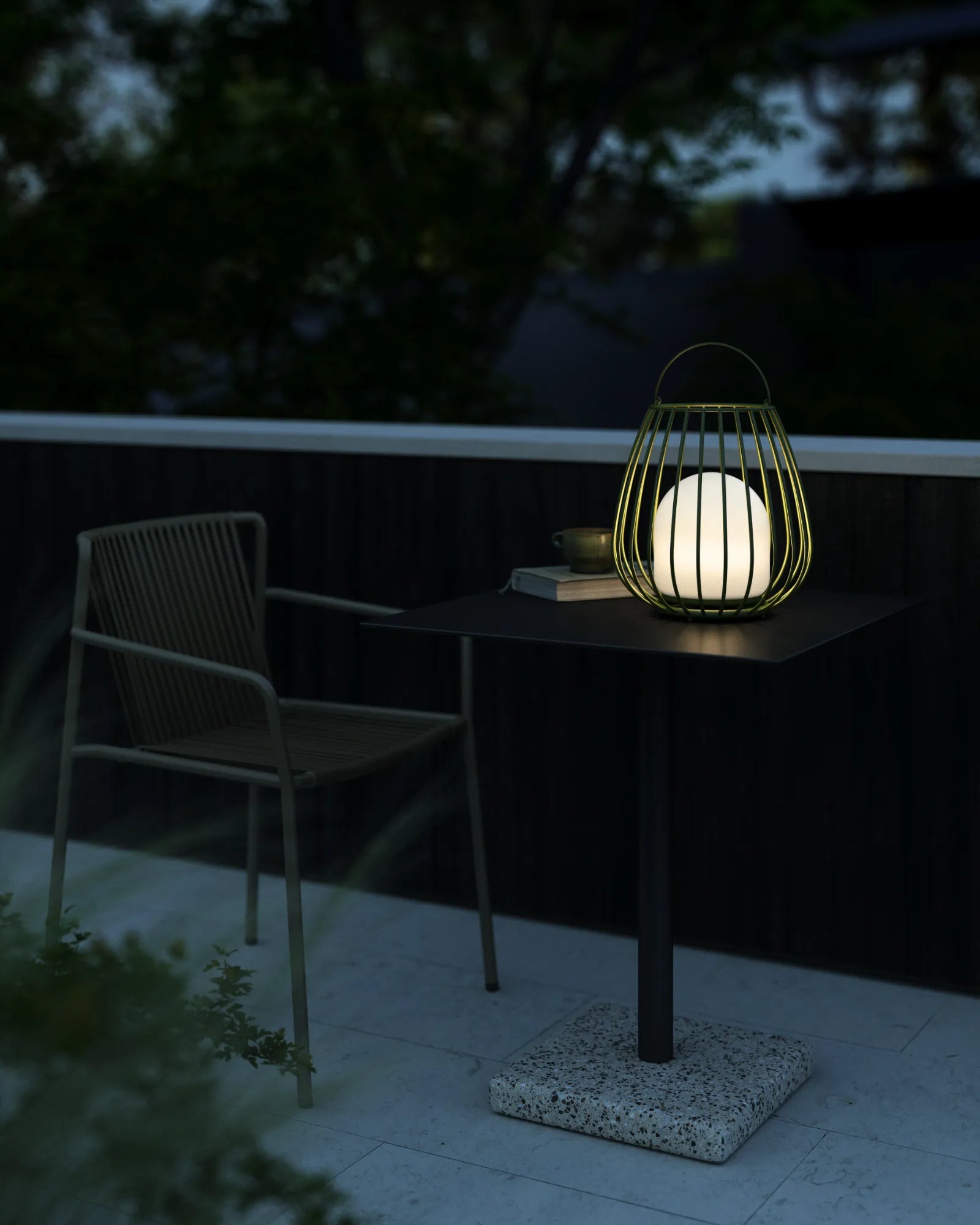 Jim To-Go Table Lamp