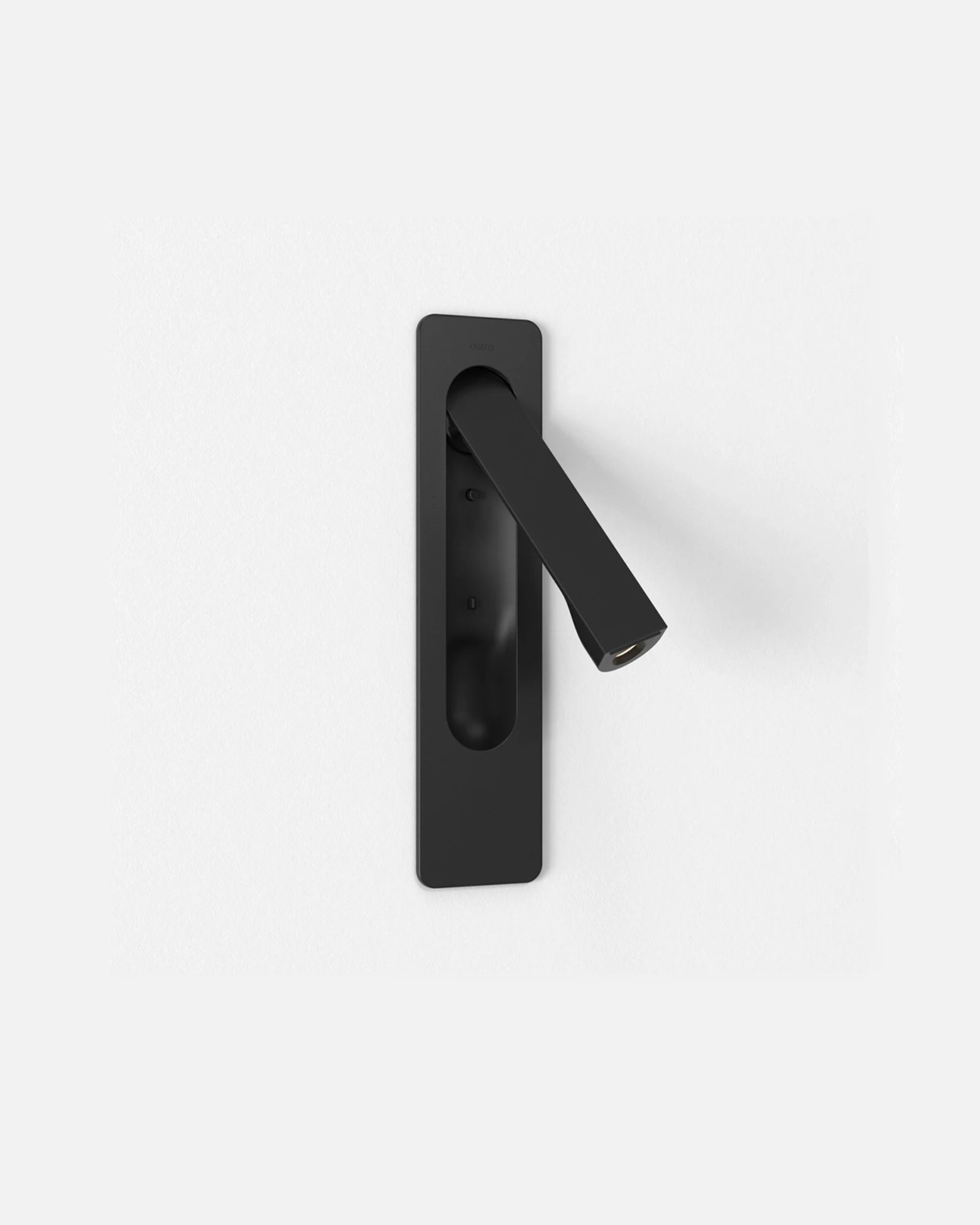 Keta Wall Light