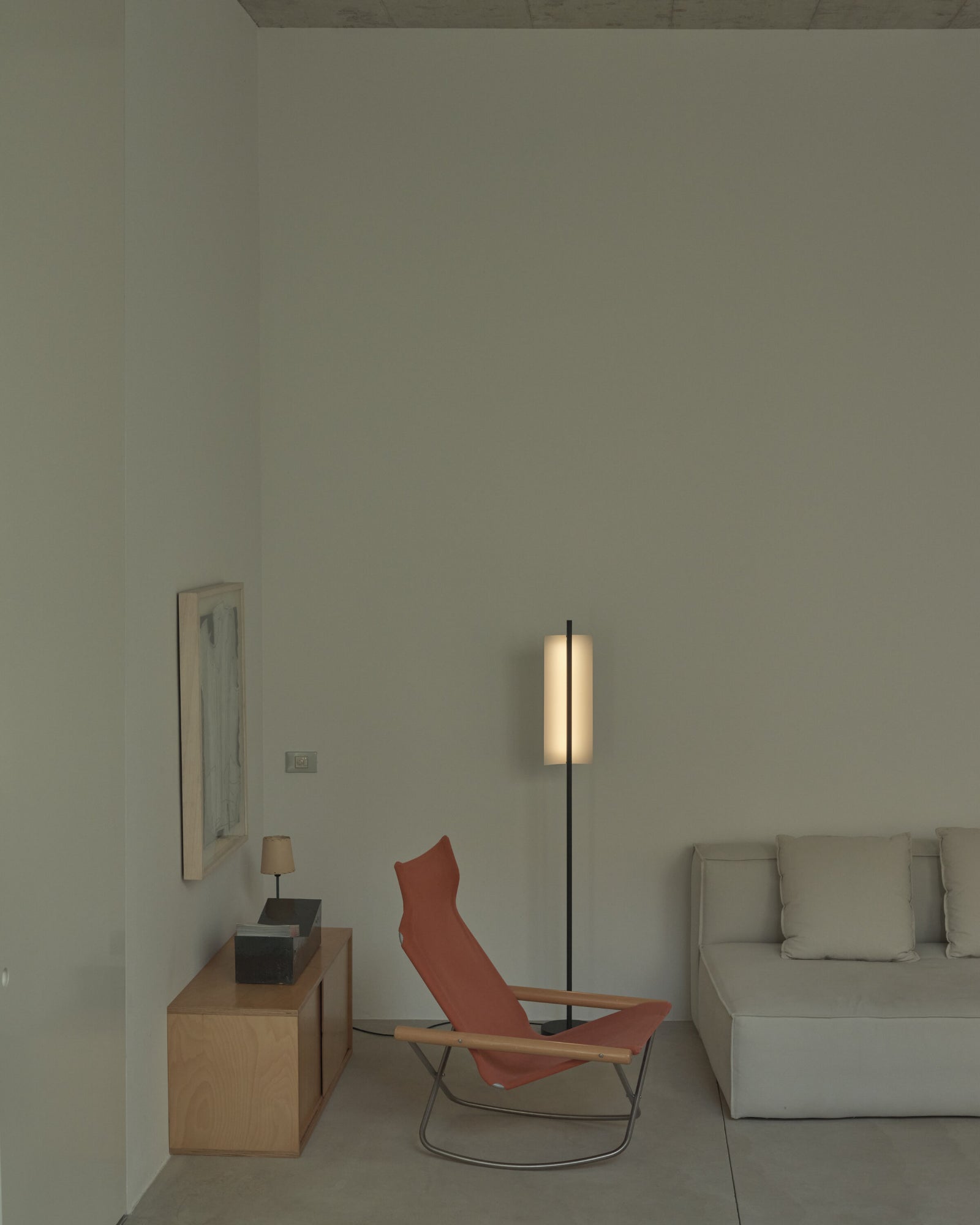 Lámina 45 Floor Lamp