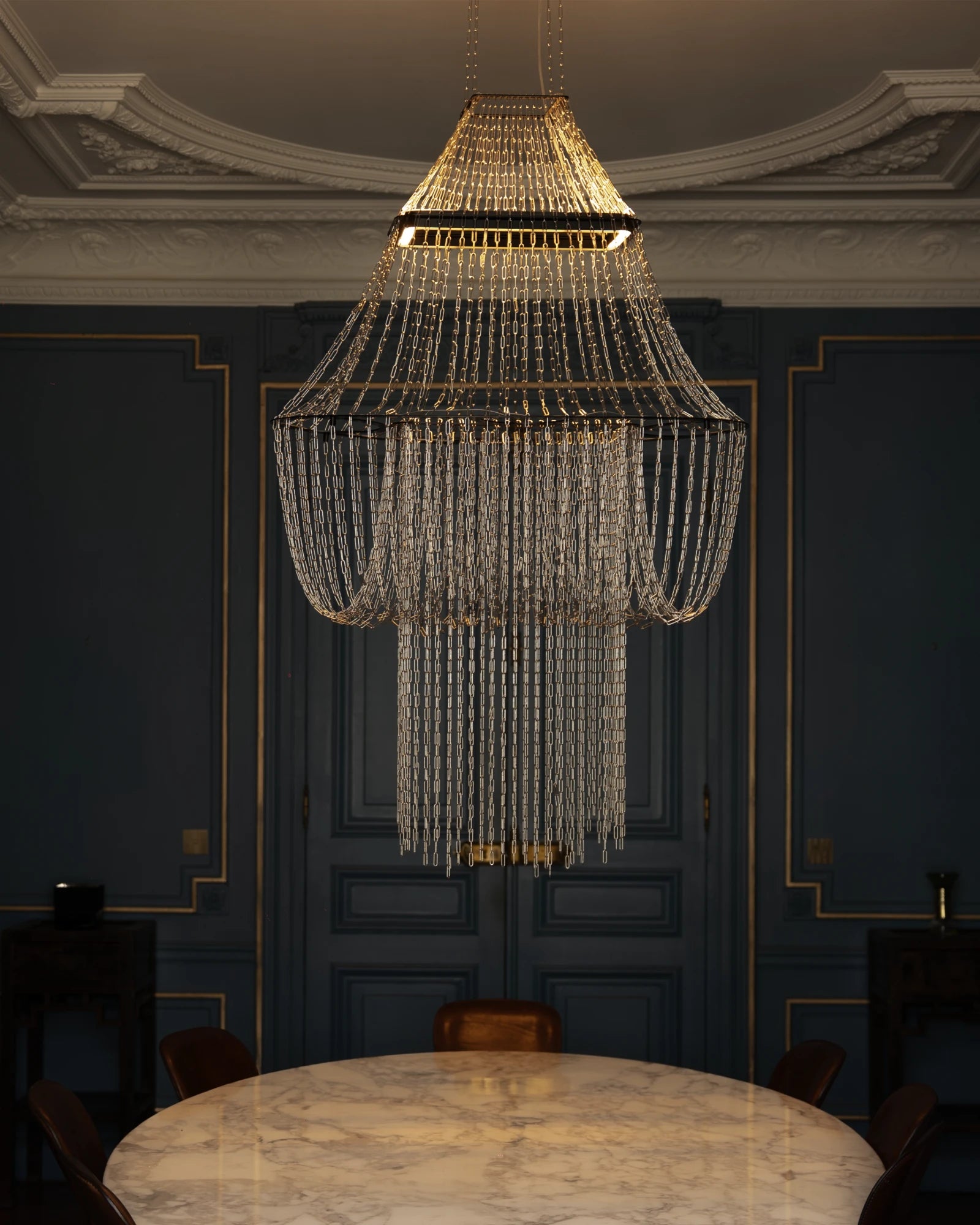 La Lampe C Chandelier