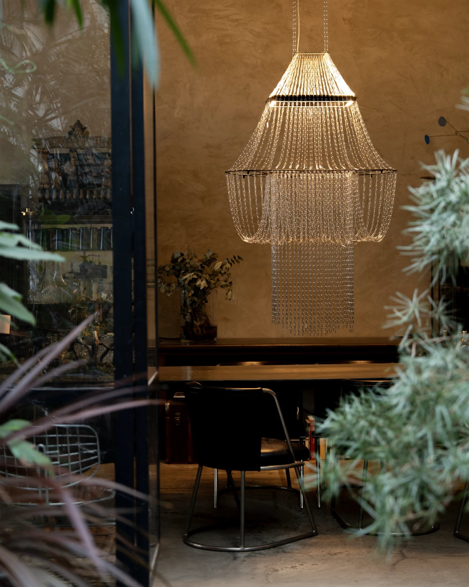 La Lampe C Chandelier