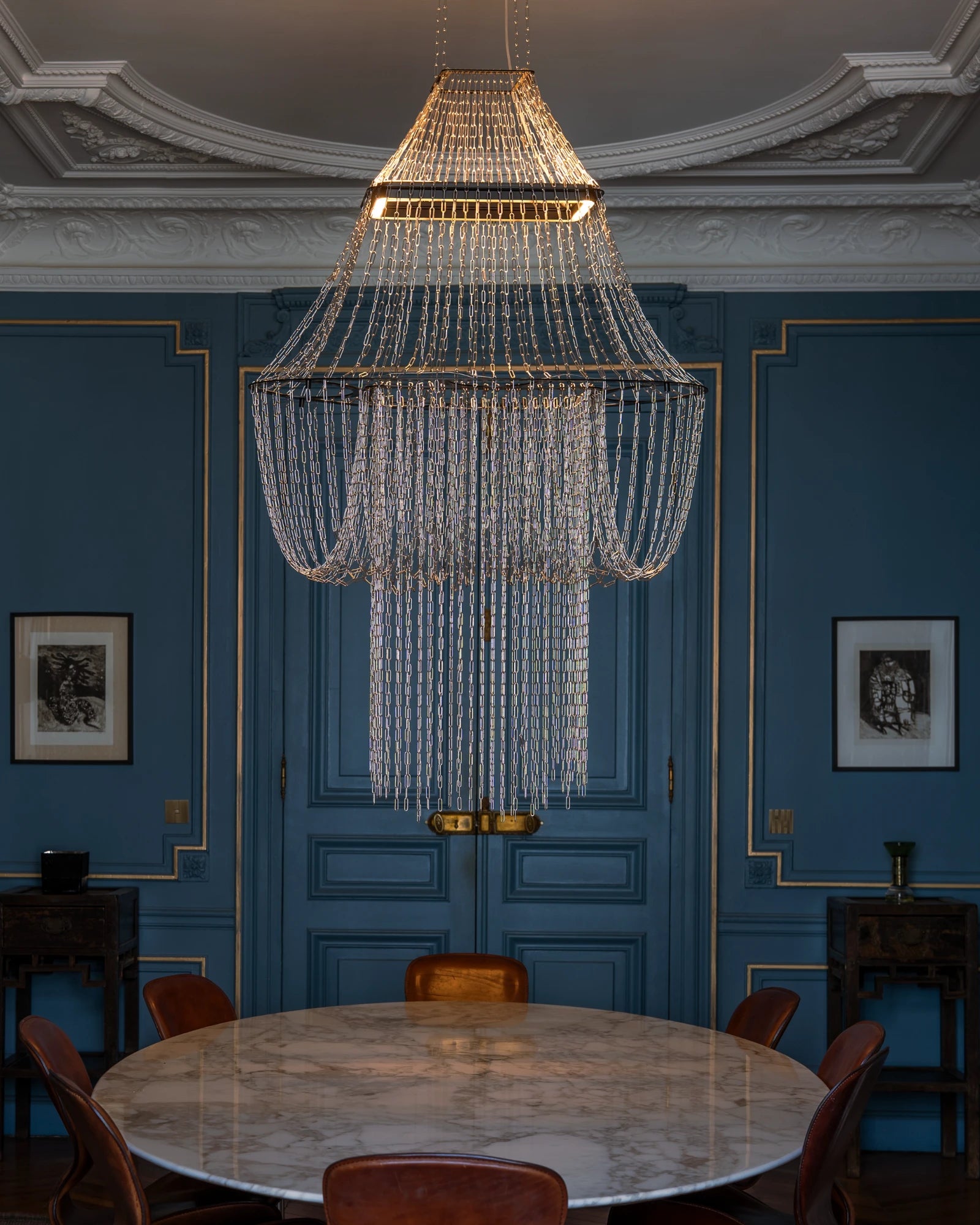 La Lampe C Chandelier