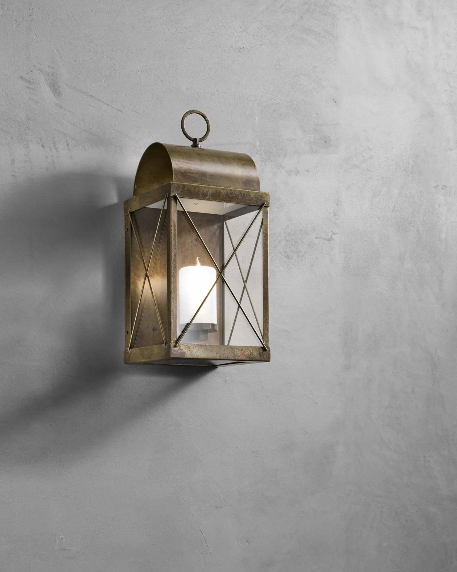 Lanterna Wall Light