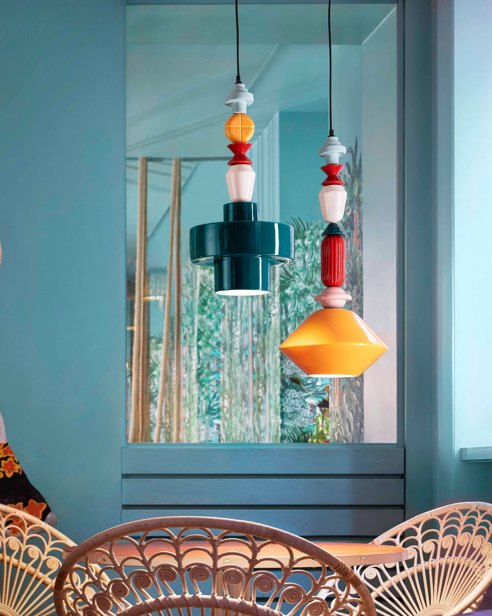 Lariat Cylinder Pendant Light