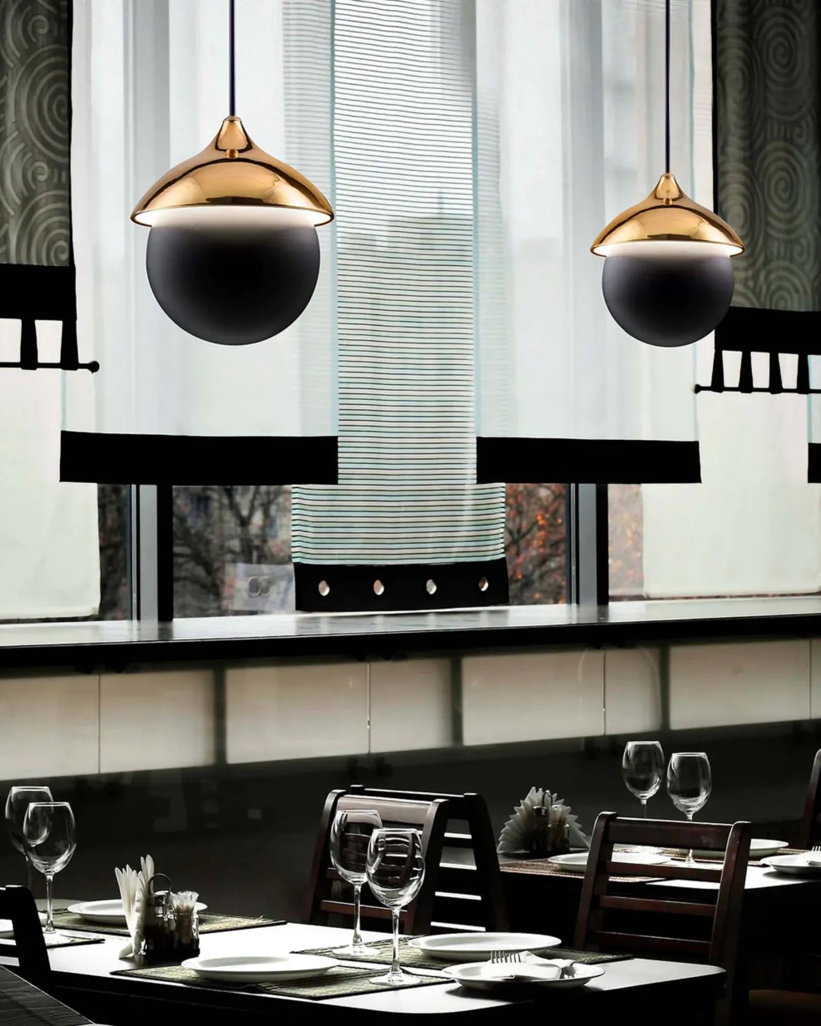 Lustri L9 Pendant Light