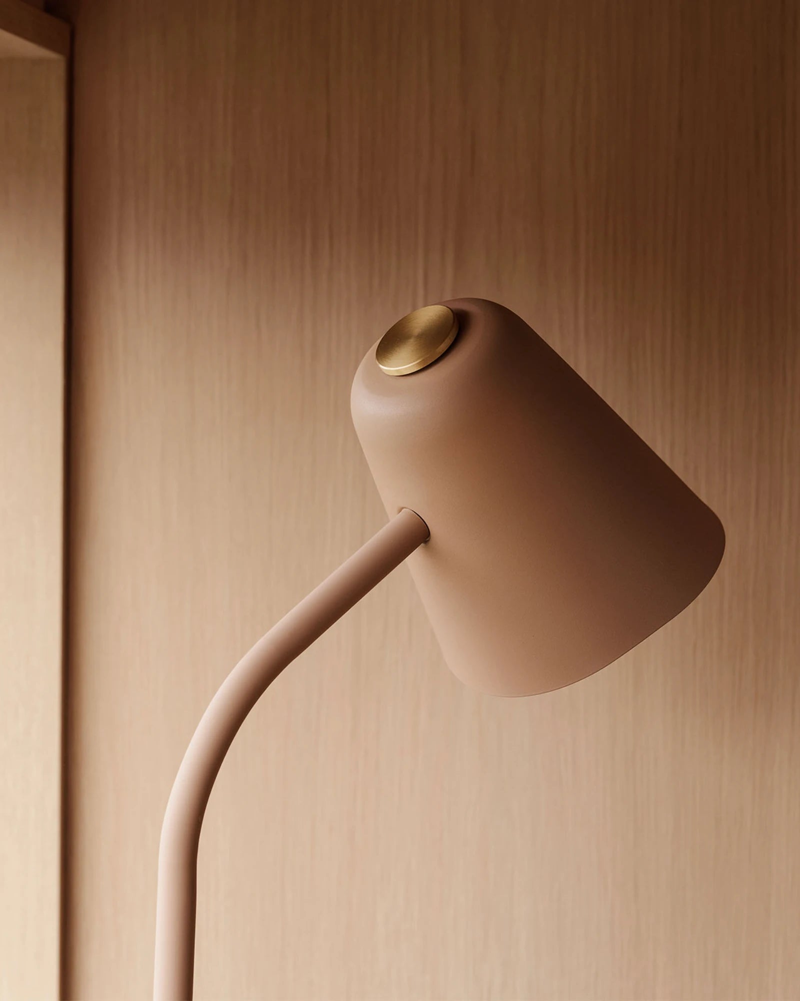 Me Dim Floor Lamp