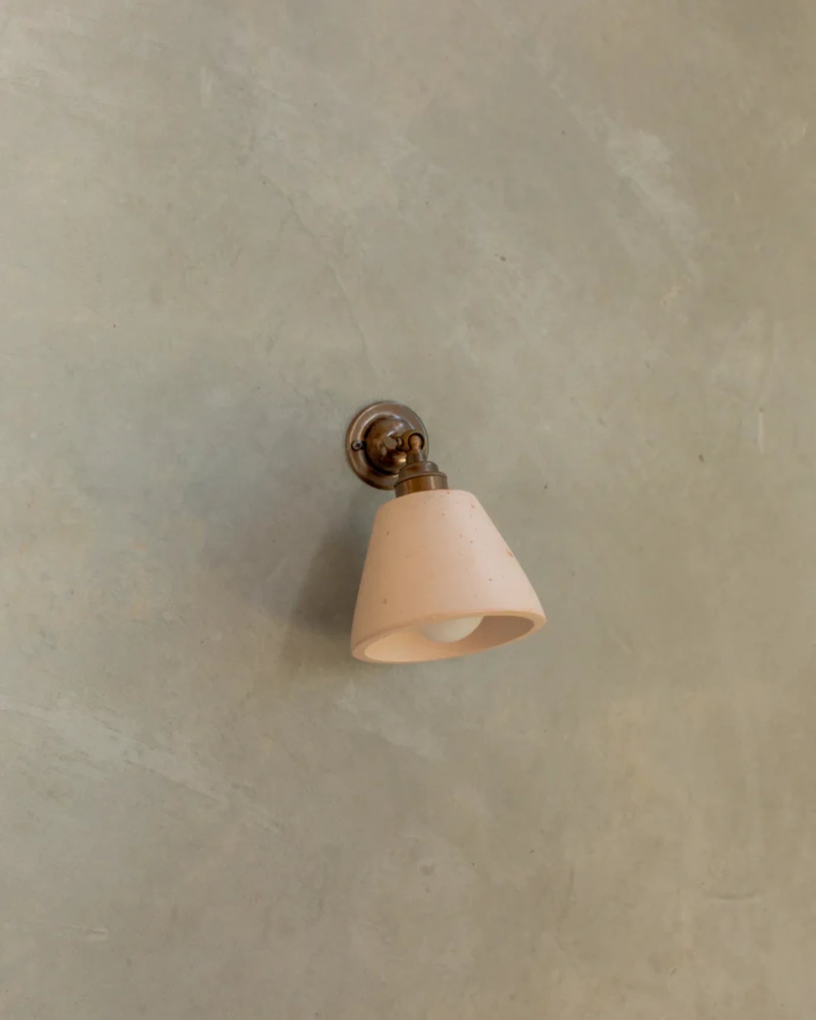 Mod Knuckle Wall Light