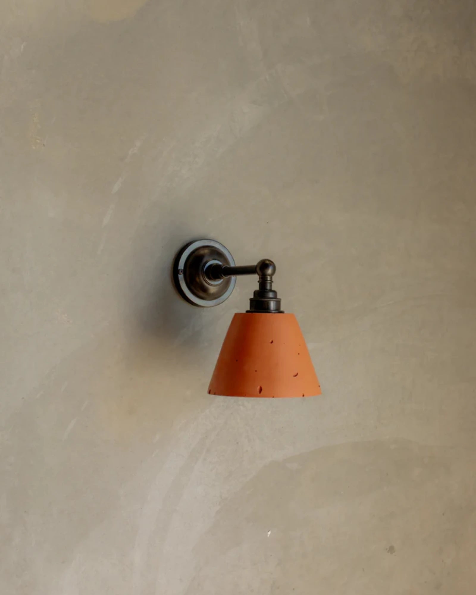 Mod Straight Arm Wall Light