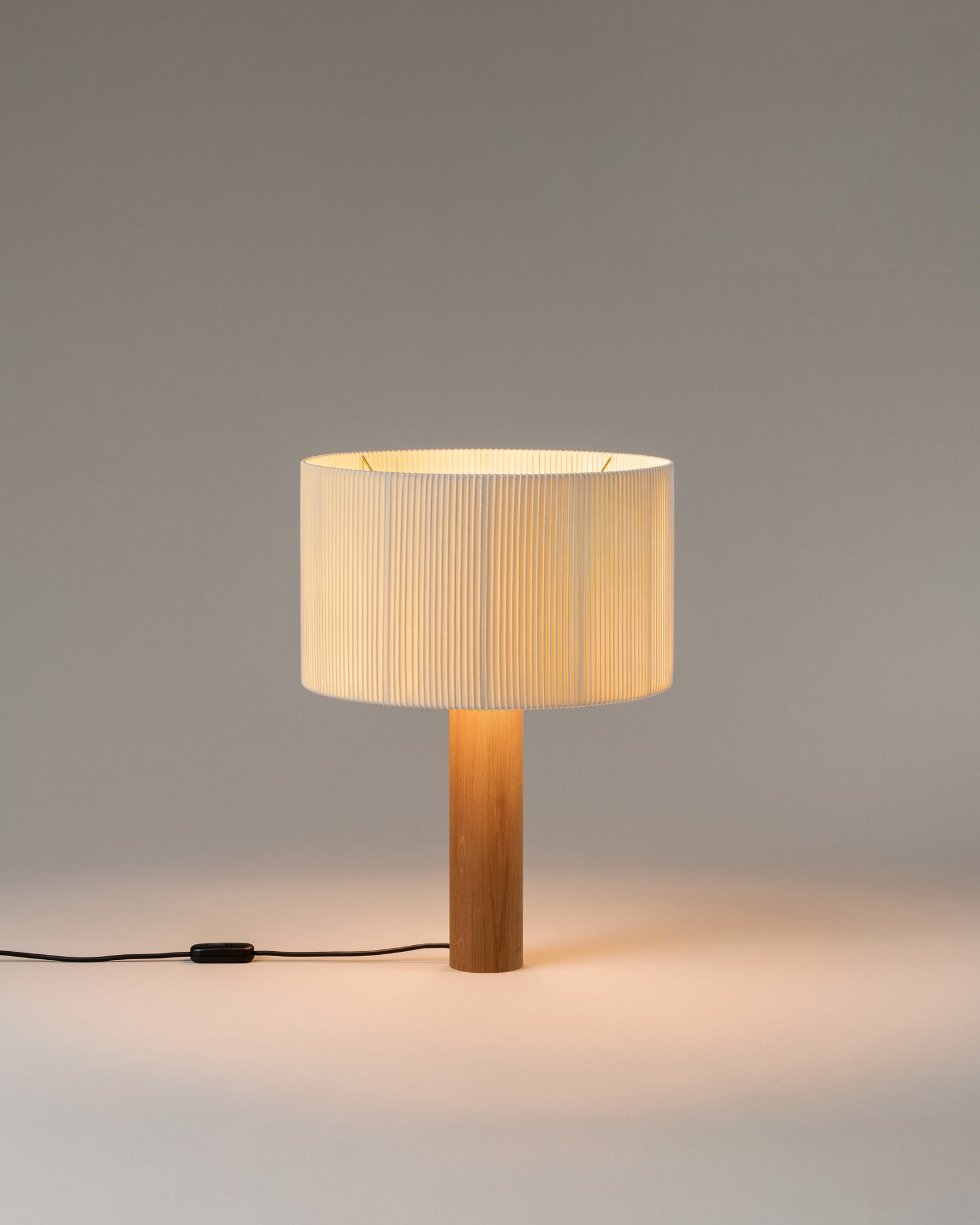 Moragas Table Lamp