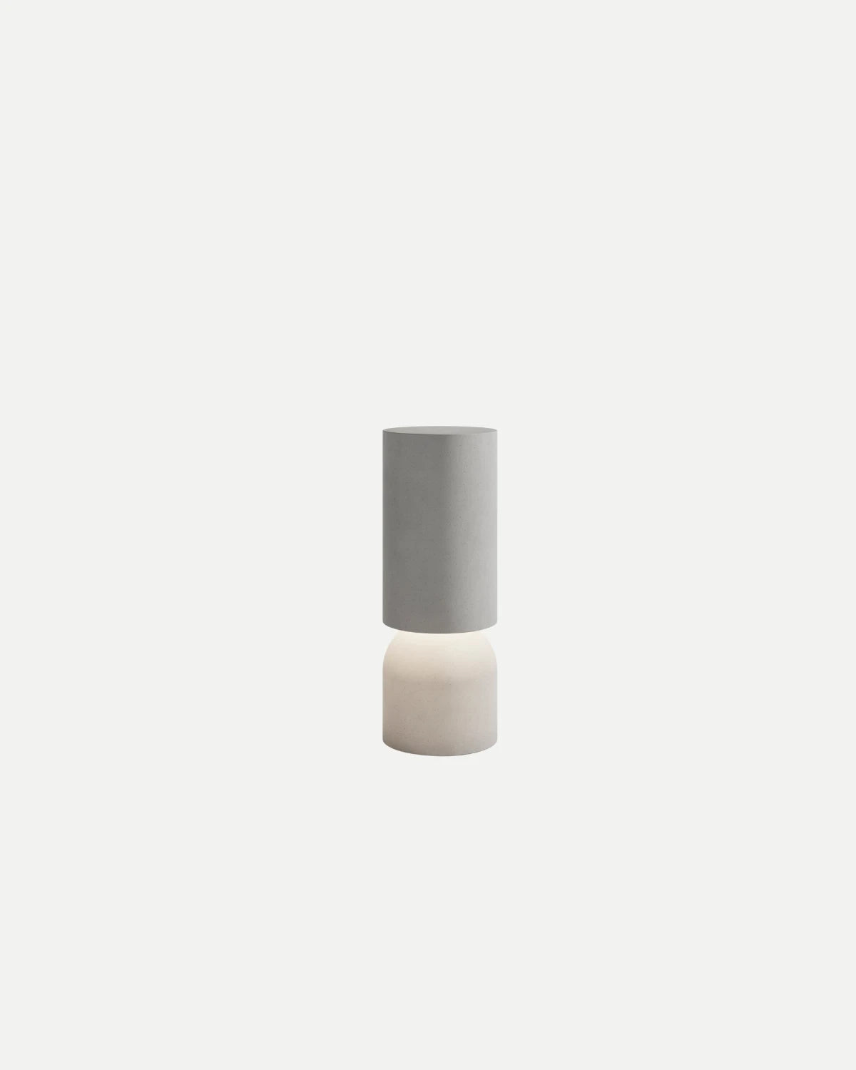 Nui Outdoor Floor Lamp