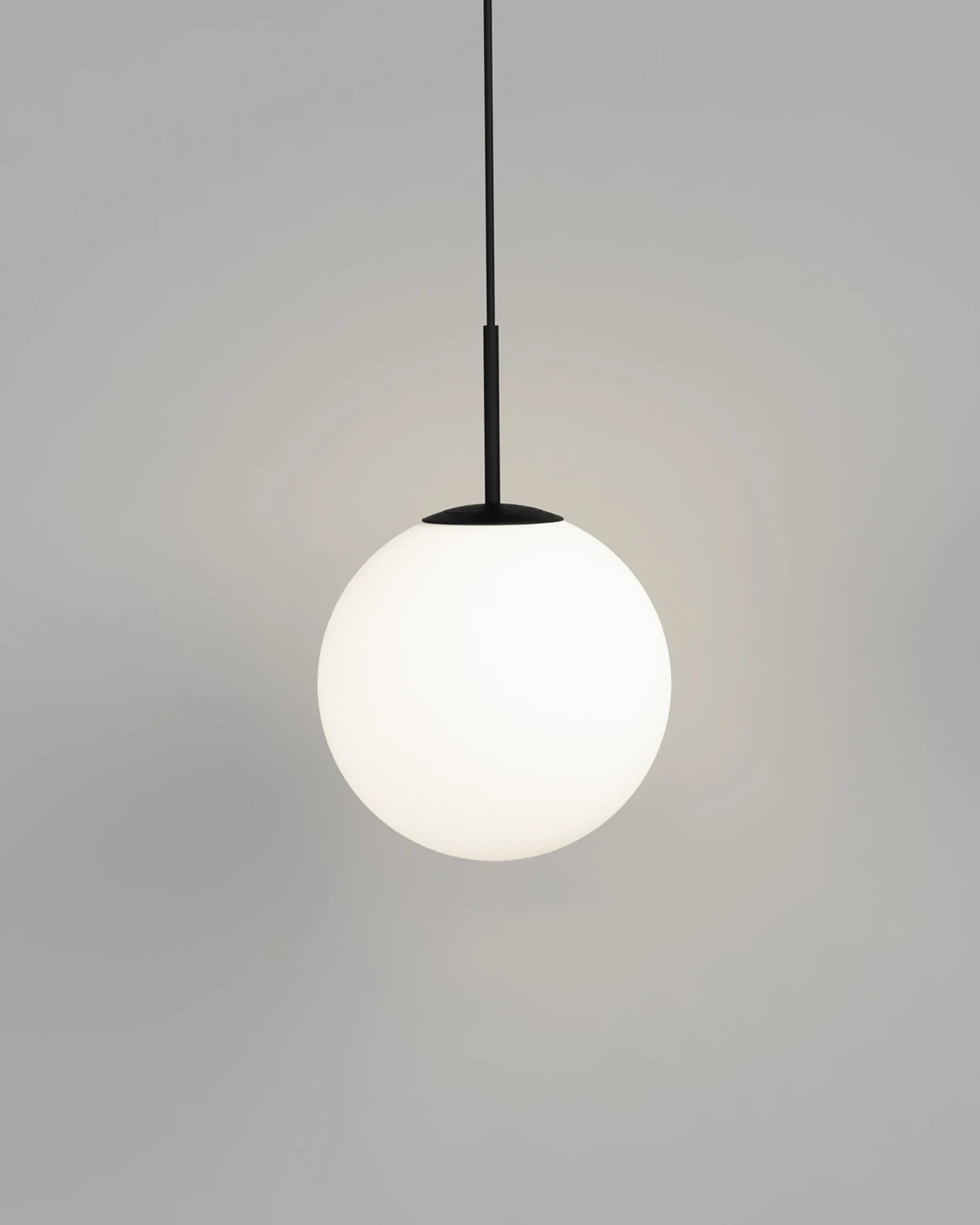 Orb Max Pendant Light