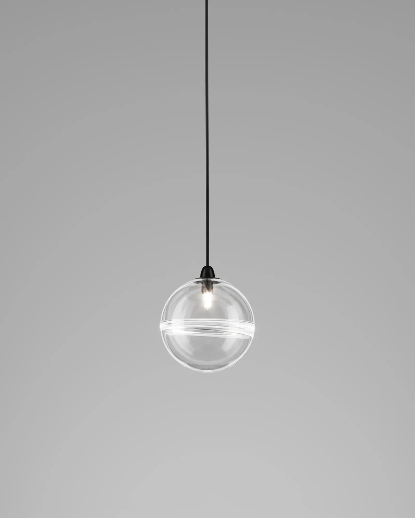 Oro Pendant Light