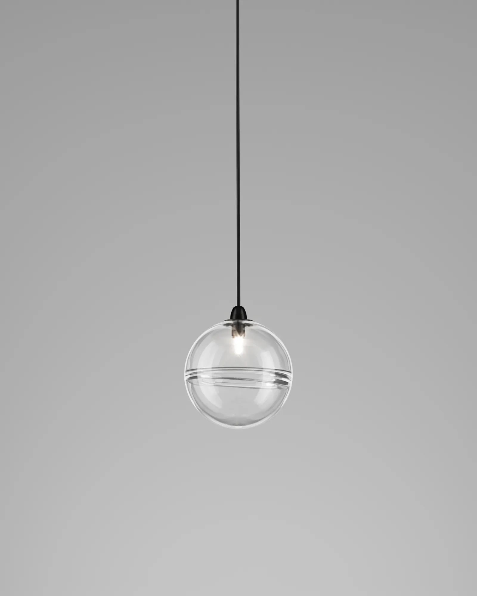 Oro Pendant Light
