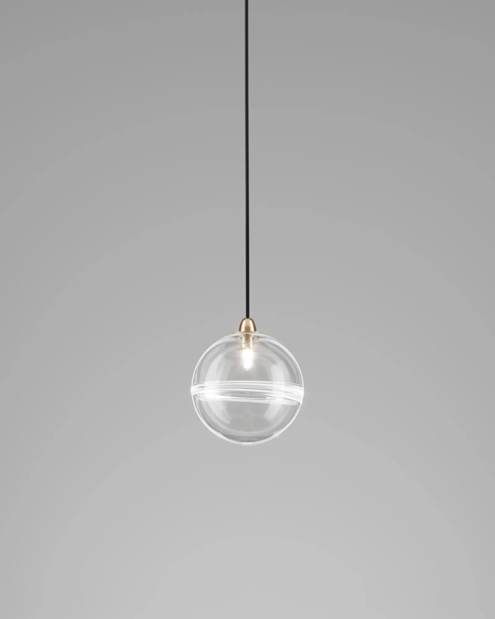 Oro Pendant Light