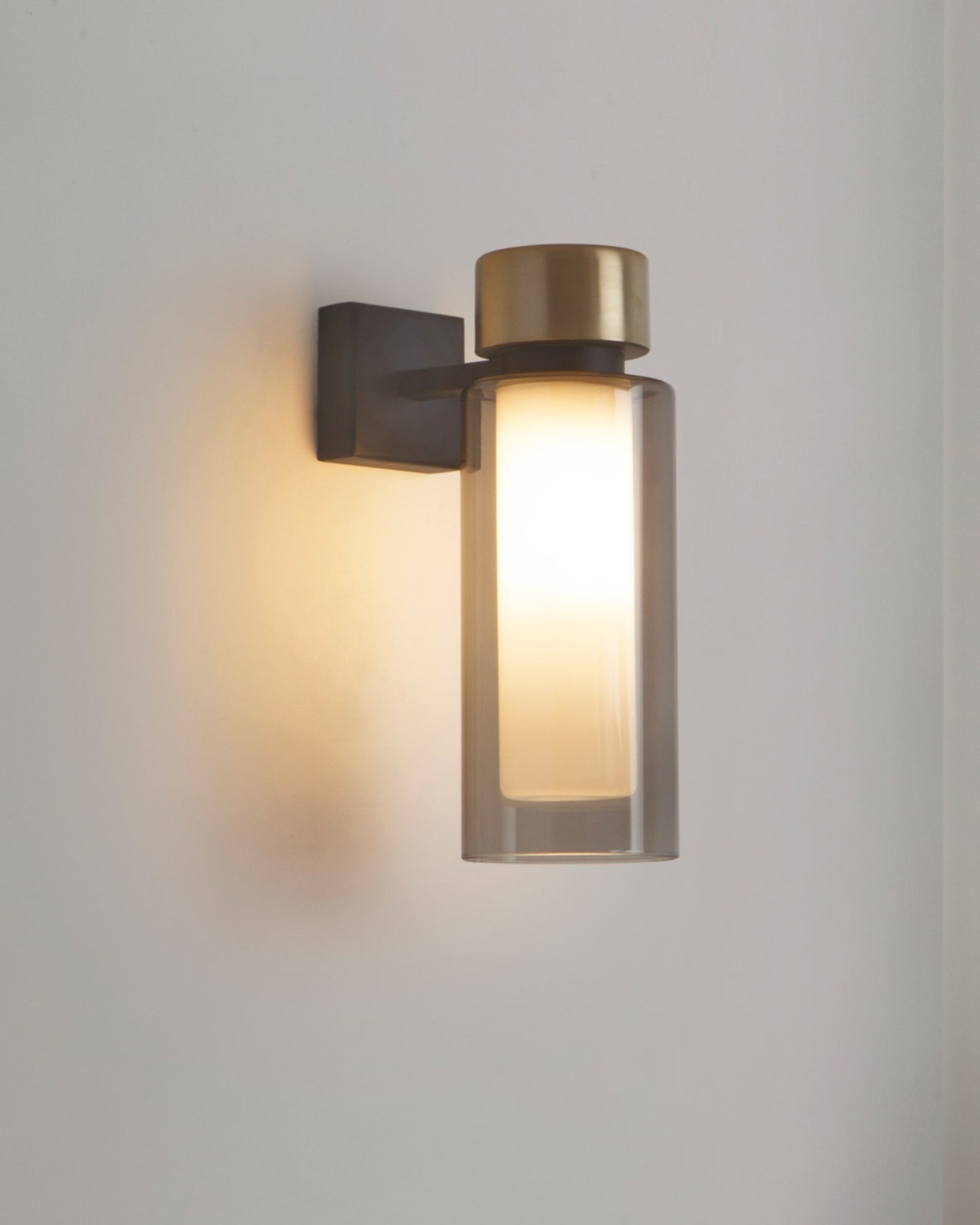 Osman Wall Light