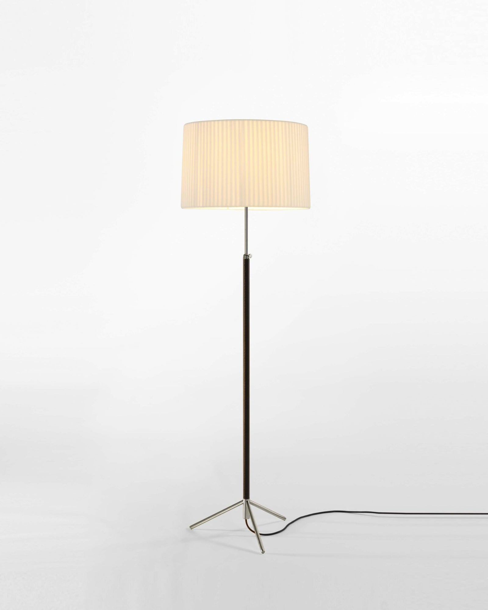 Pie de Salon Floor Lamp
