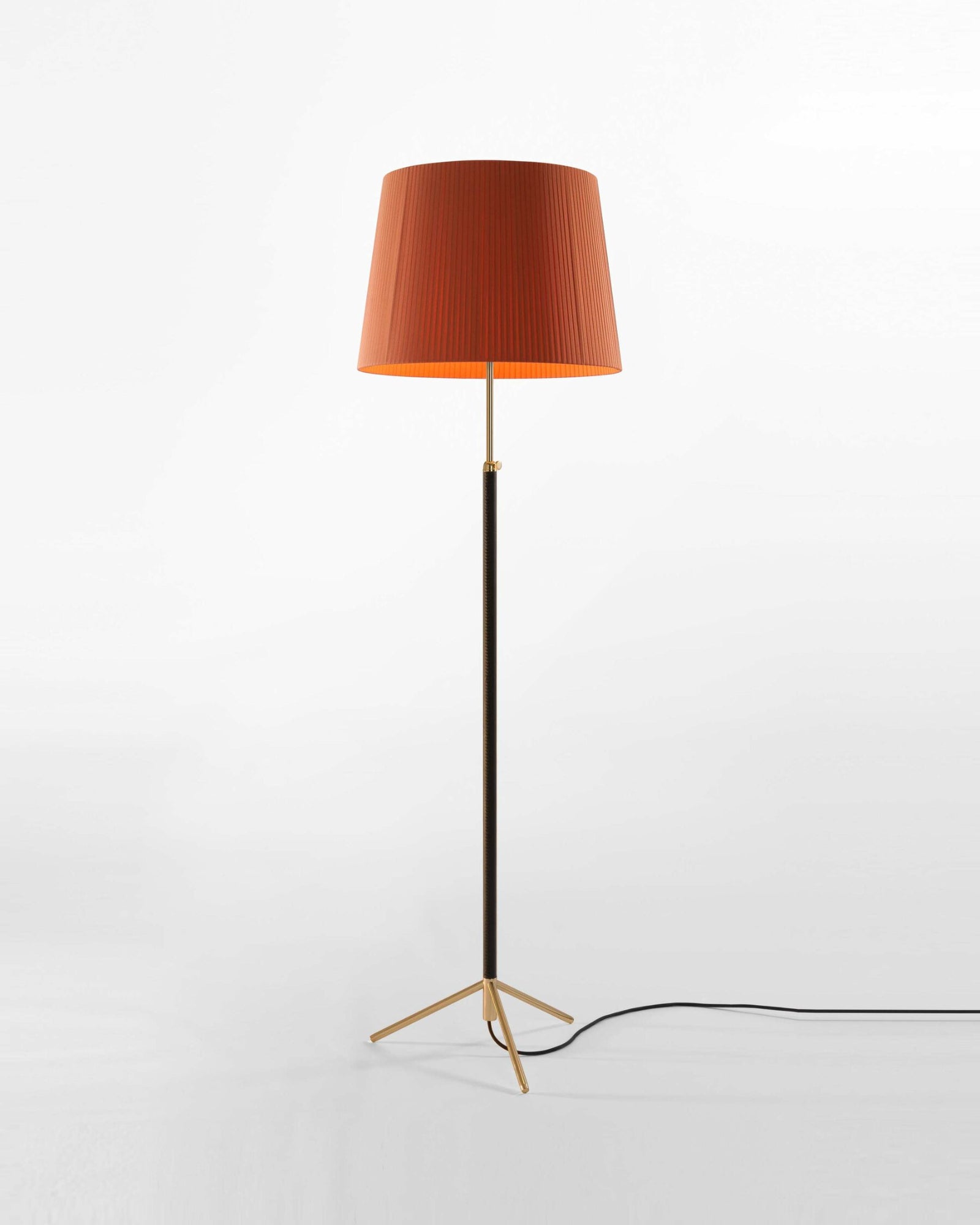 Pie de Salon Floor Lamp