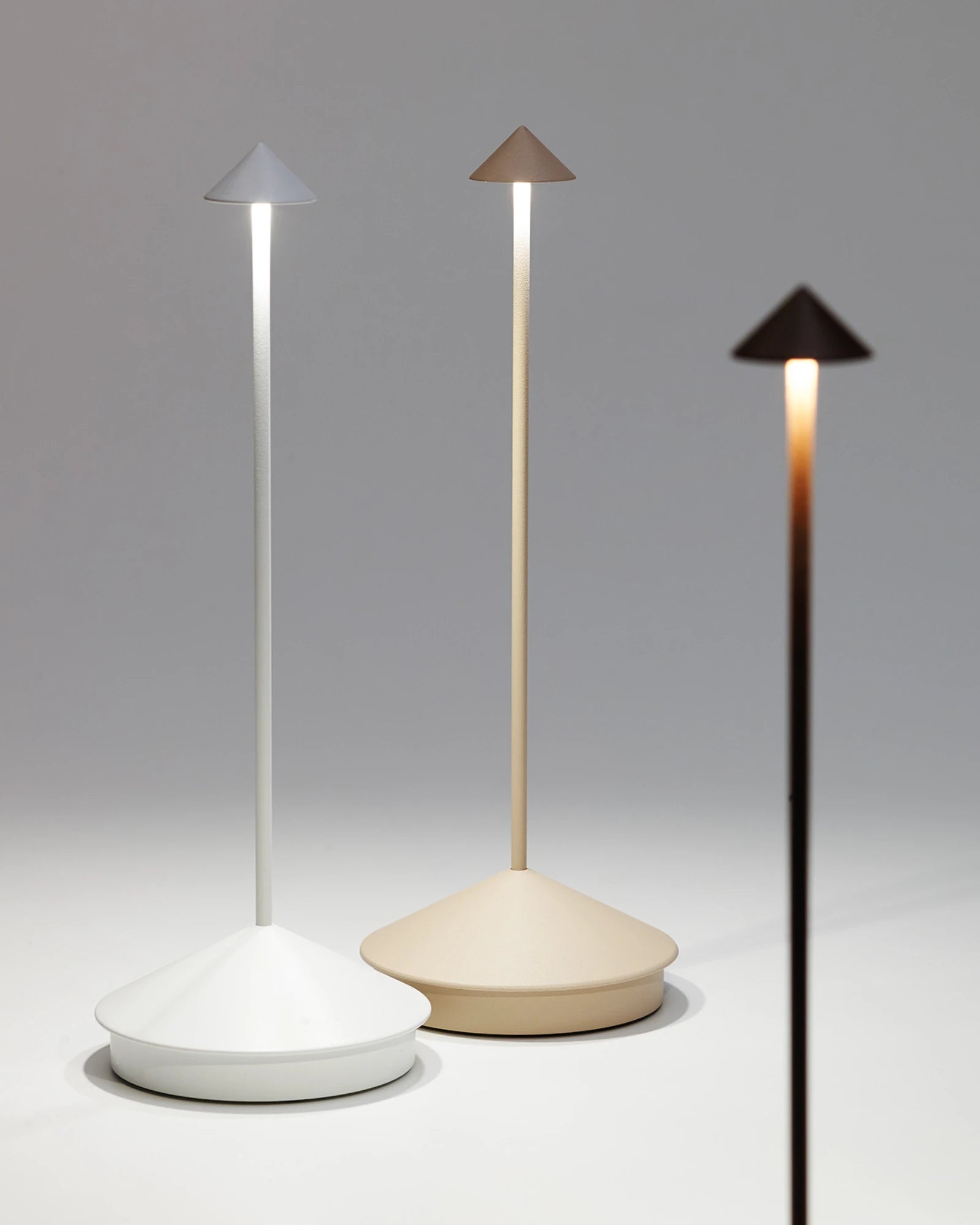 Pina Table Lamp