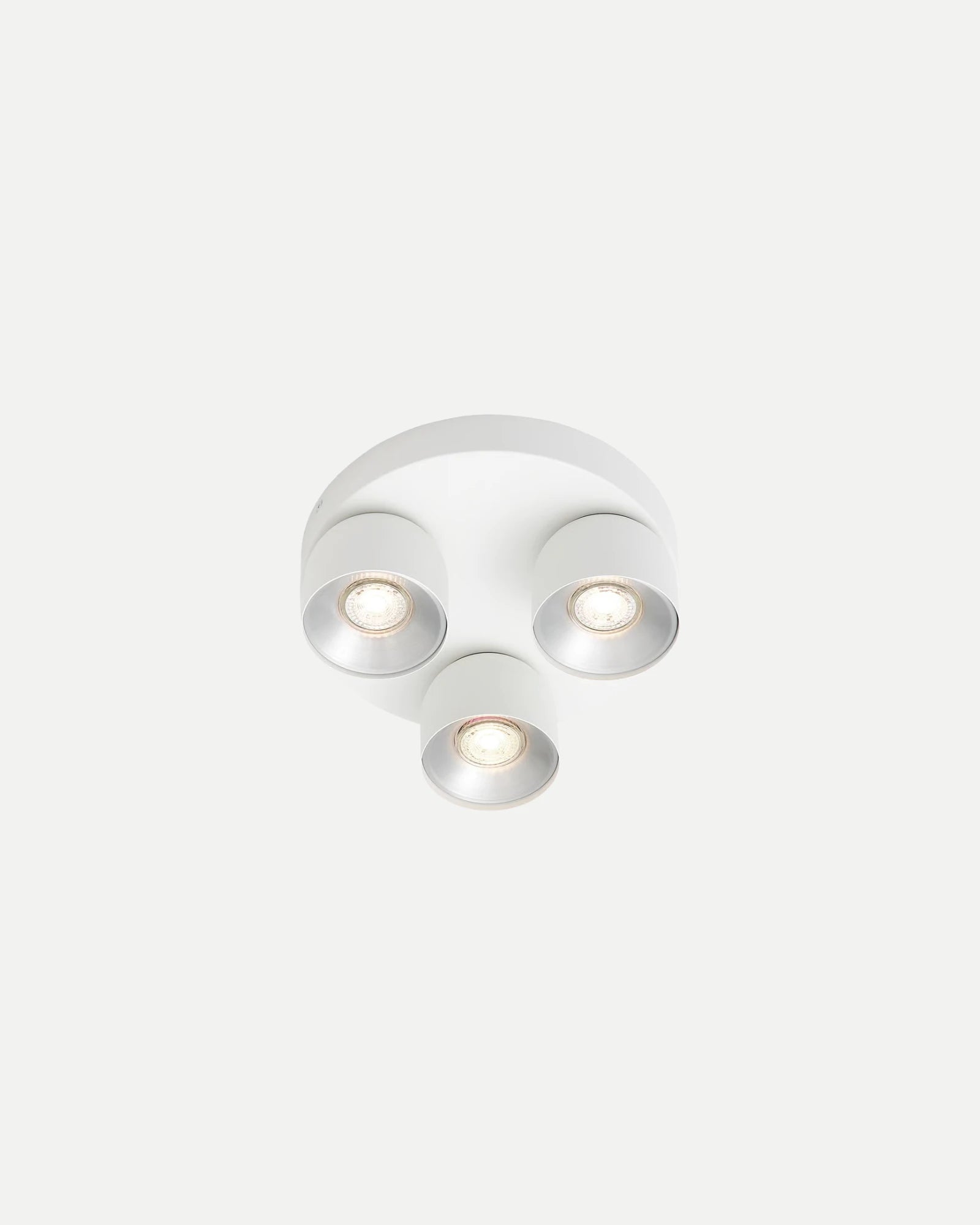 Pitcher 3lt Spotlight
