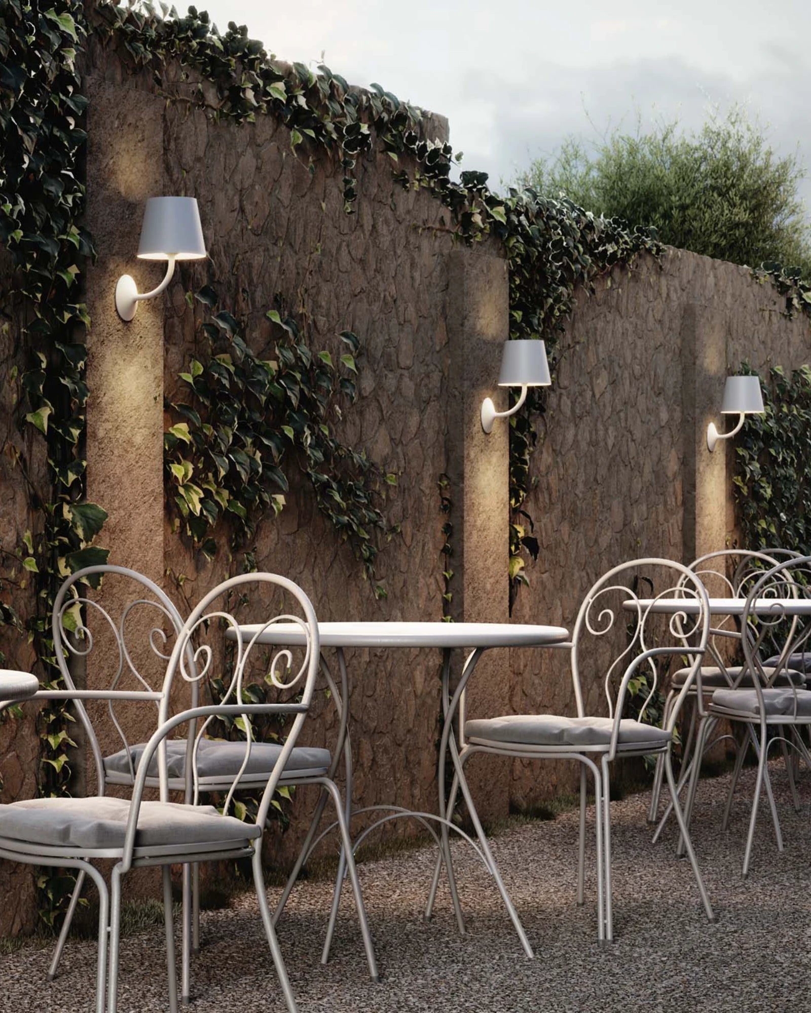 Poldina 230V Wall Light