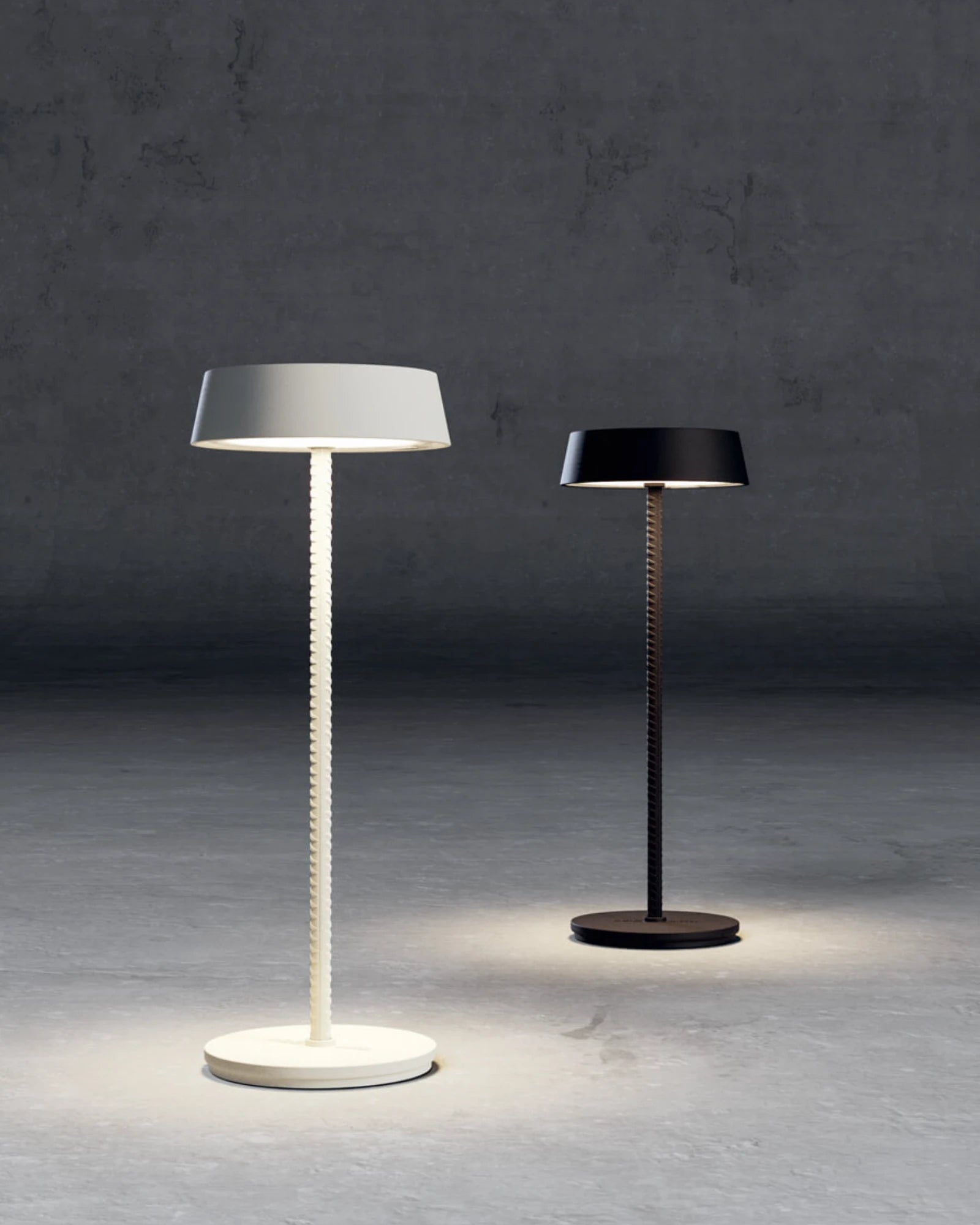 Rod Table Lamp