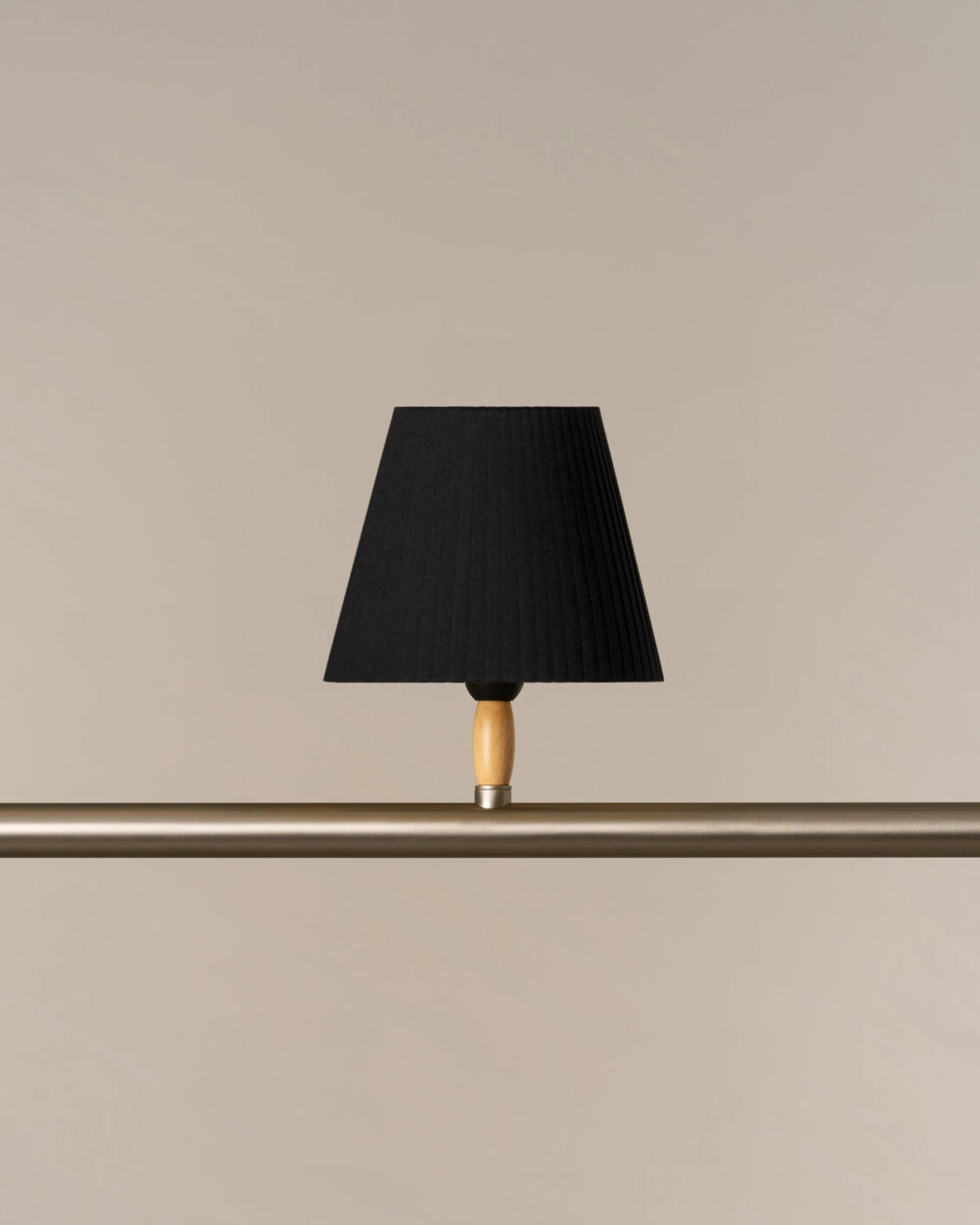 Sistema Fonda Linear Pendant Light