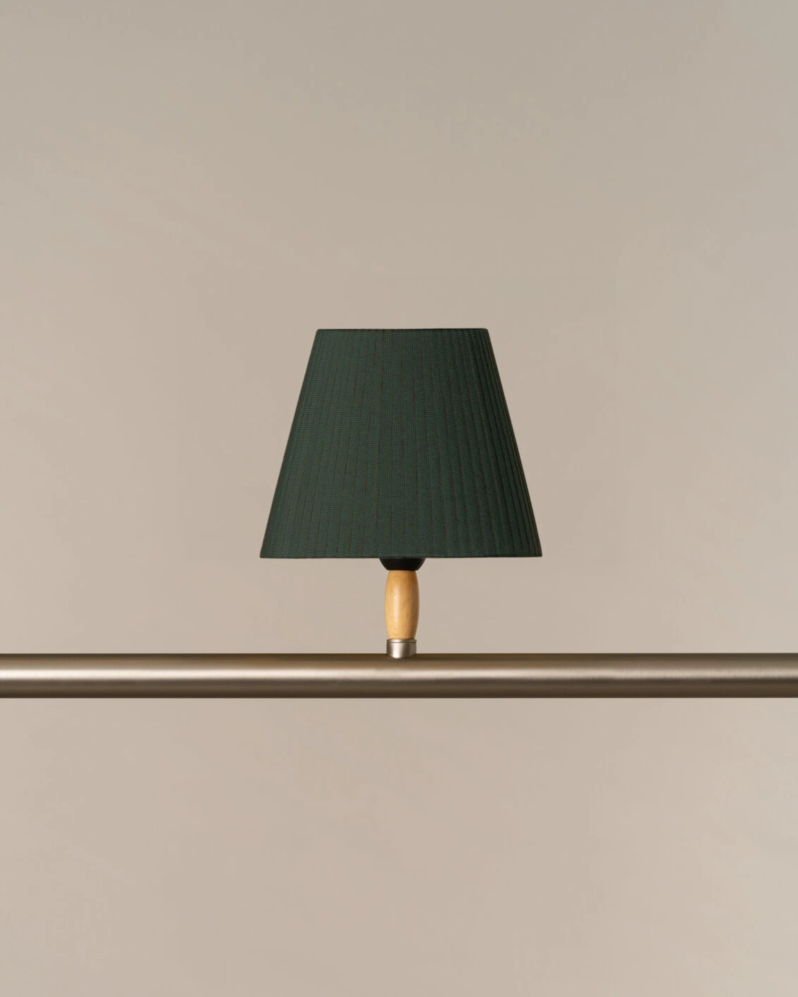 Sistema Fonda Linear Pendant Light