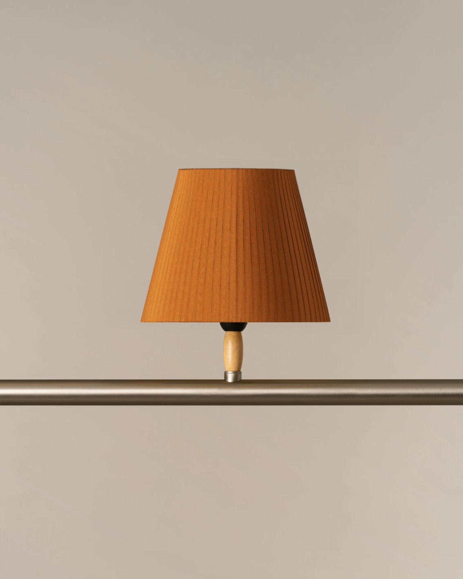 Sistema Fonda Linear Pendant Light