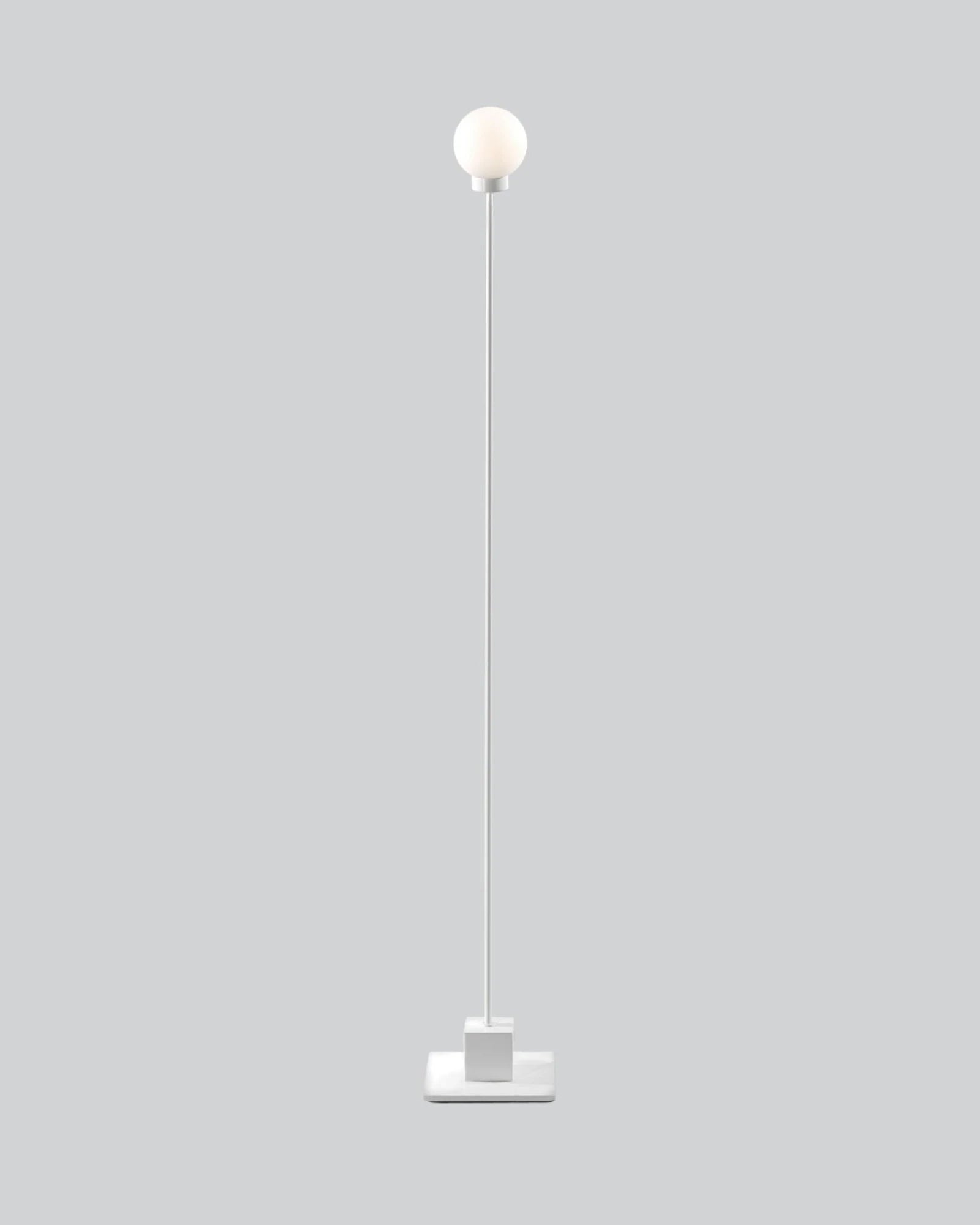 Snowball Floor Lamp