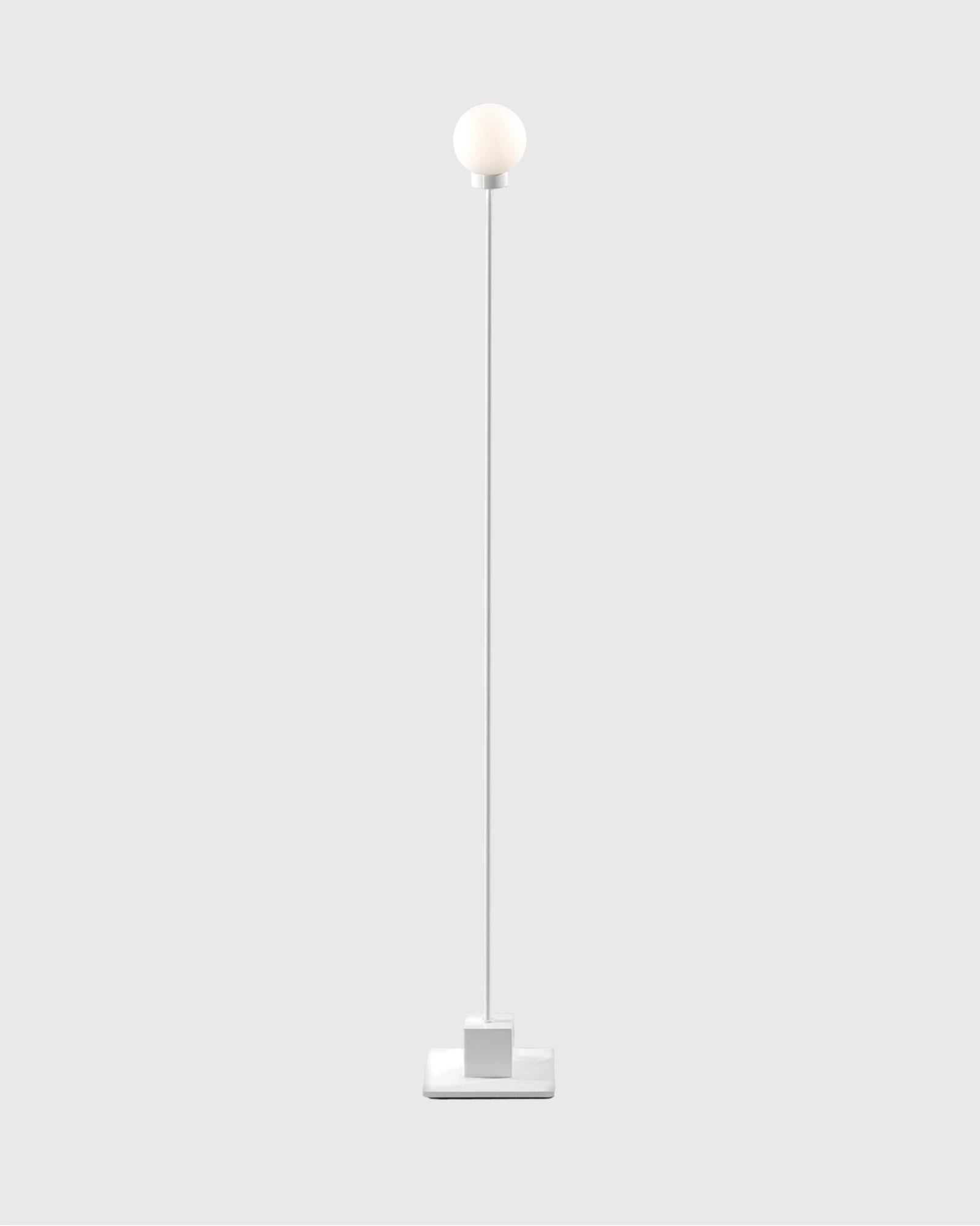 Snowball Floor Lamp