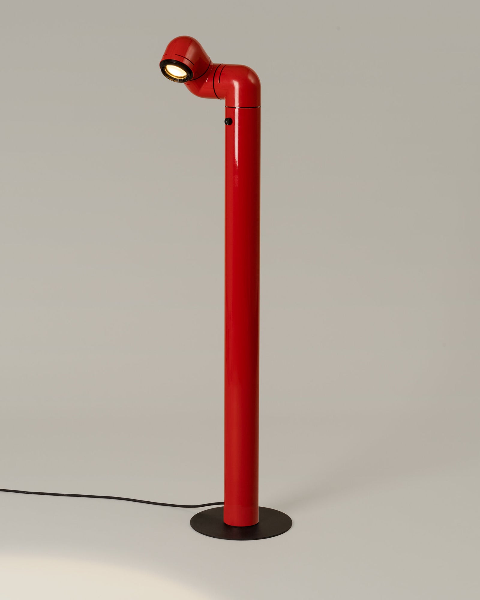 Tatu Alta Floor Lamp