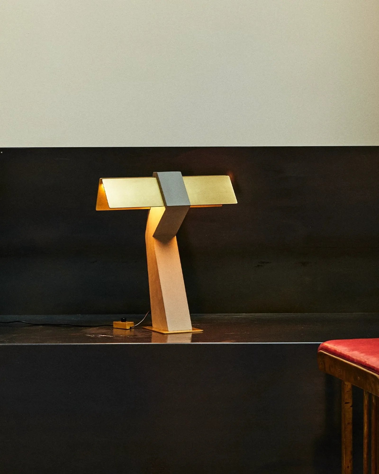 Tau Table Lamp