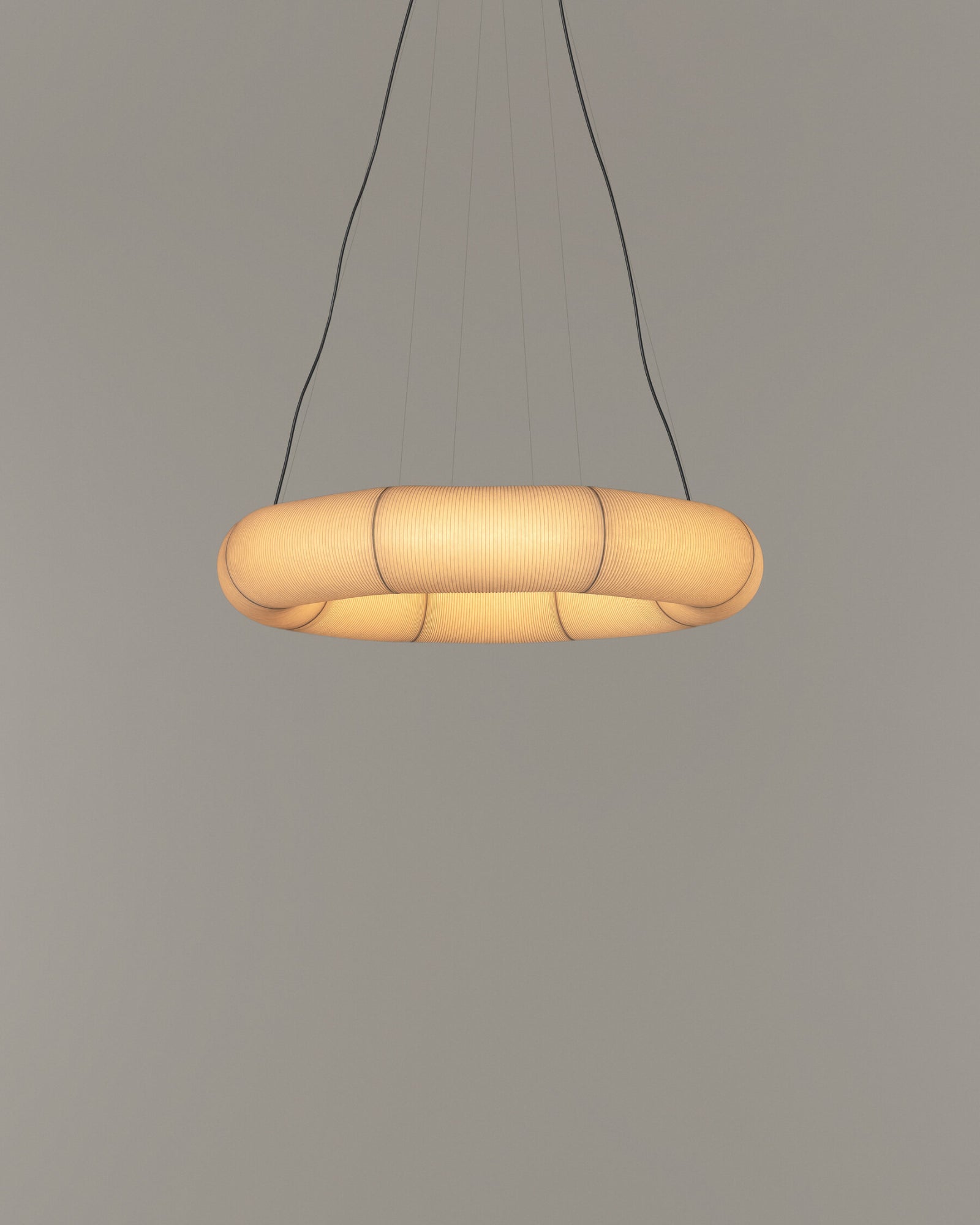 Tekiò Circular Pendant Light