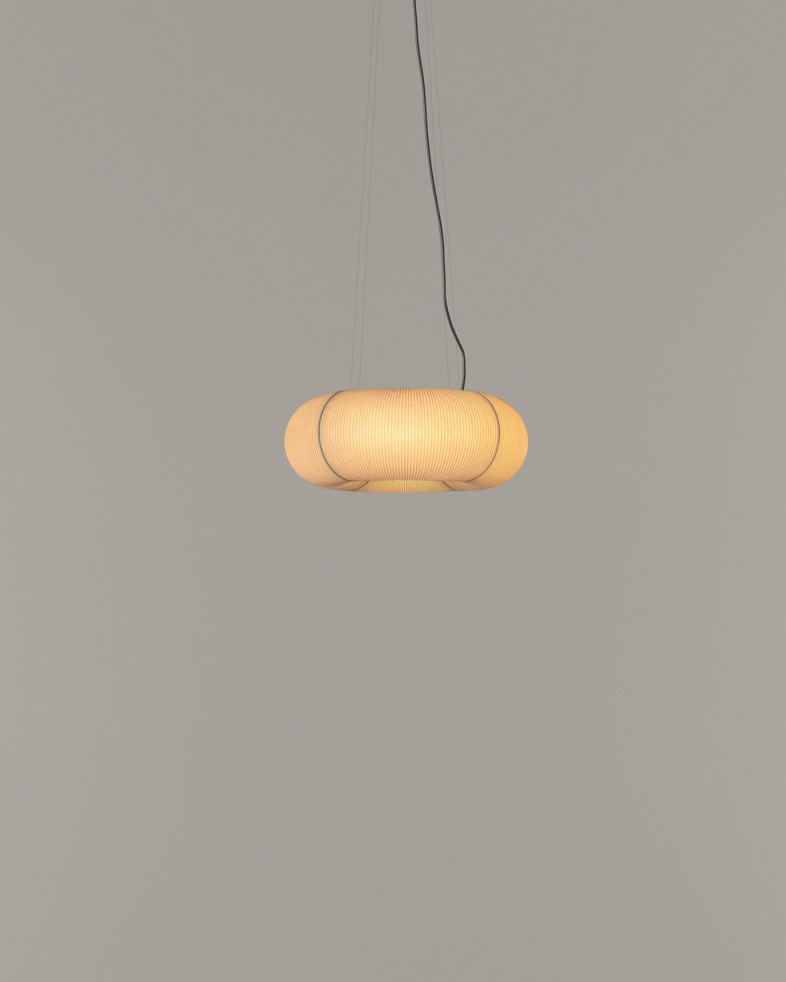 Tekiò Circular Pendant Light